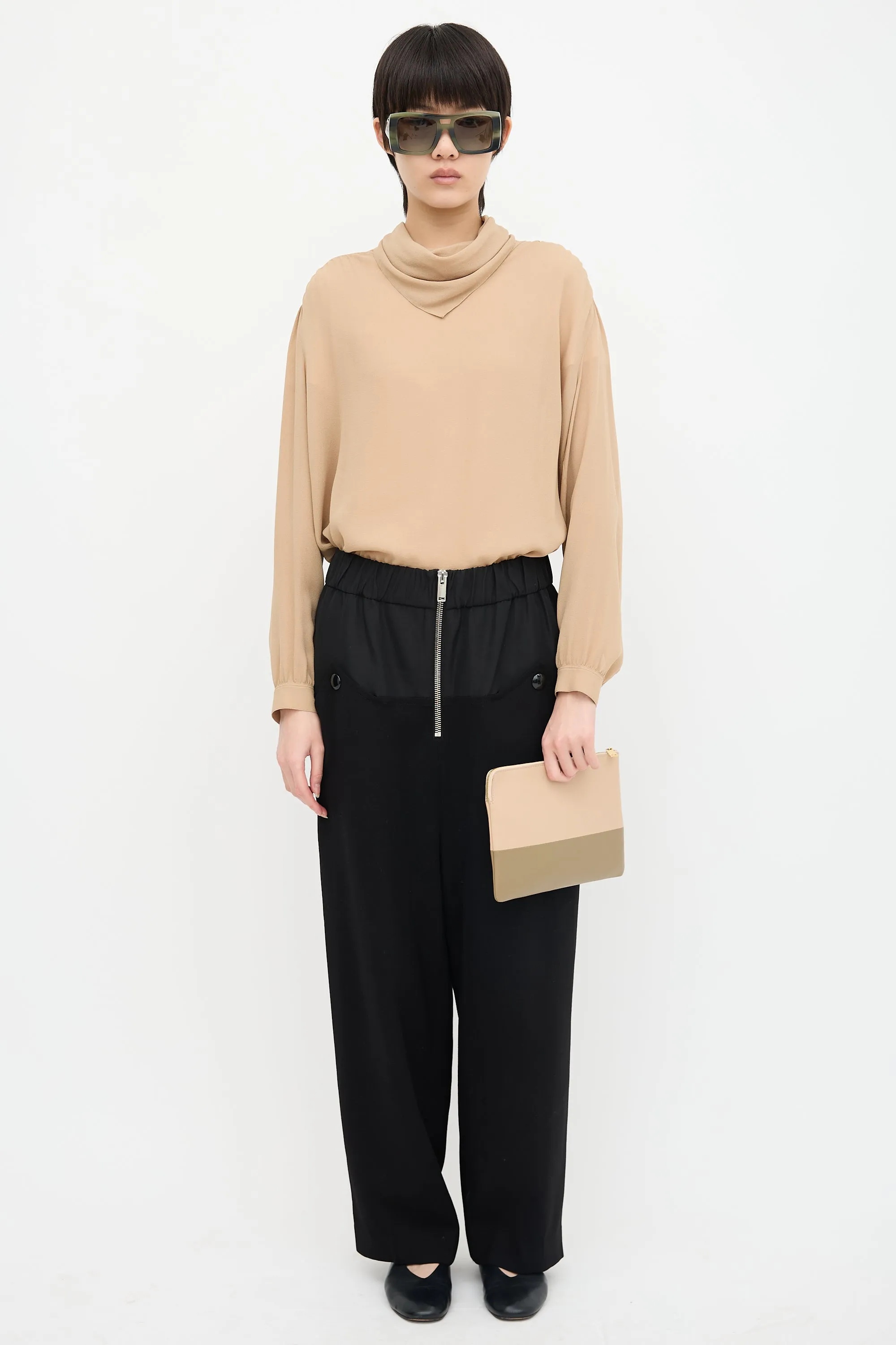 2012 Leather Two Tone Clutch Bag sold by VSP Consignment product image thumbnail 5