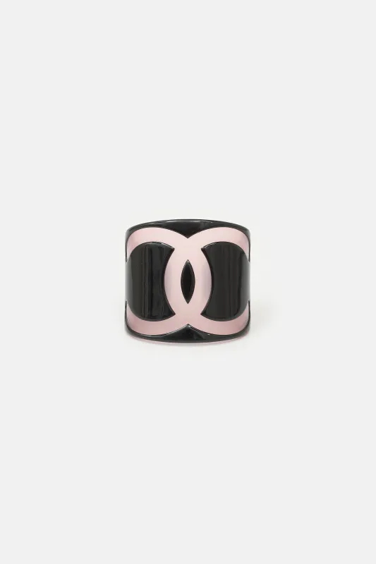 SS 2001 Resin CC Cuff made by Chanel