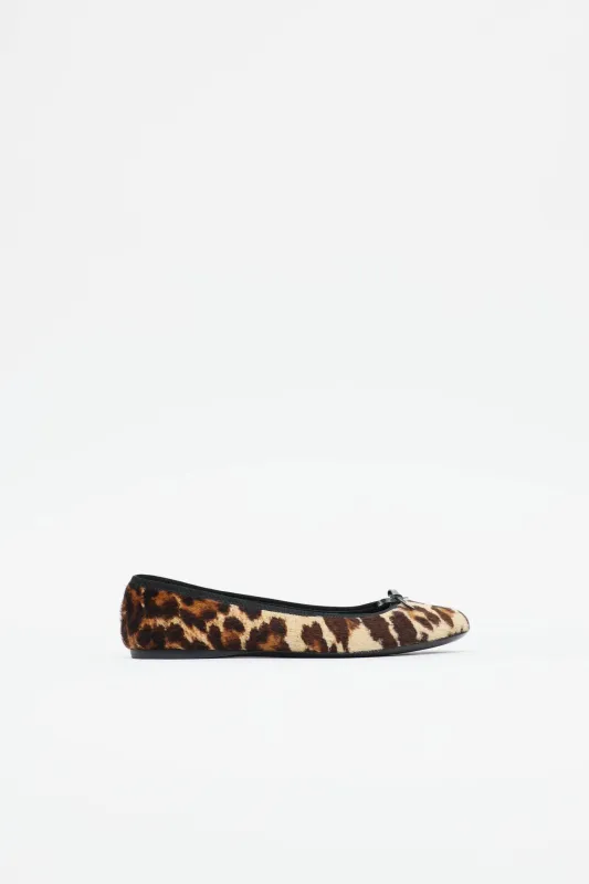 Textured Hair Printed Flat made by Prada