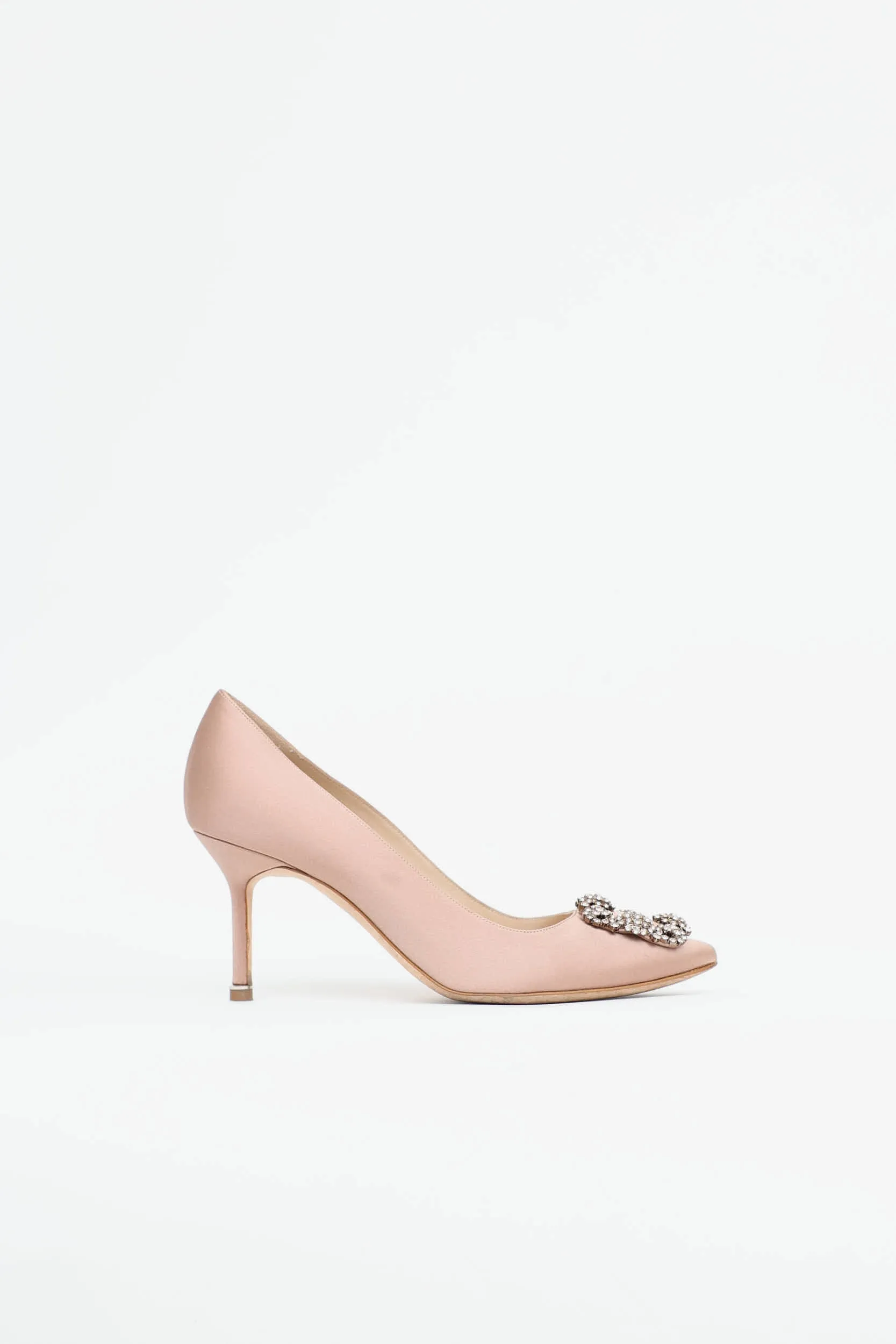 Satin Hangisi Pump sold by VSP Consignment
