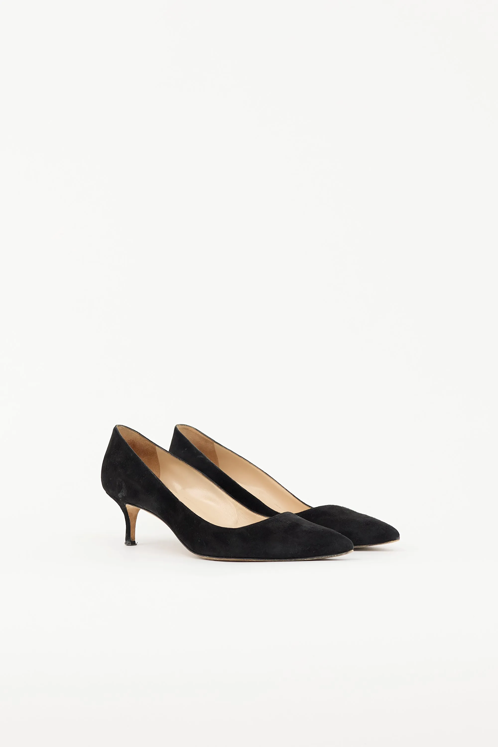 Suede BB Pump sold by VSP Consignment product image thumbnail 2