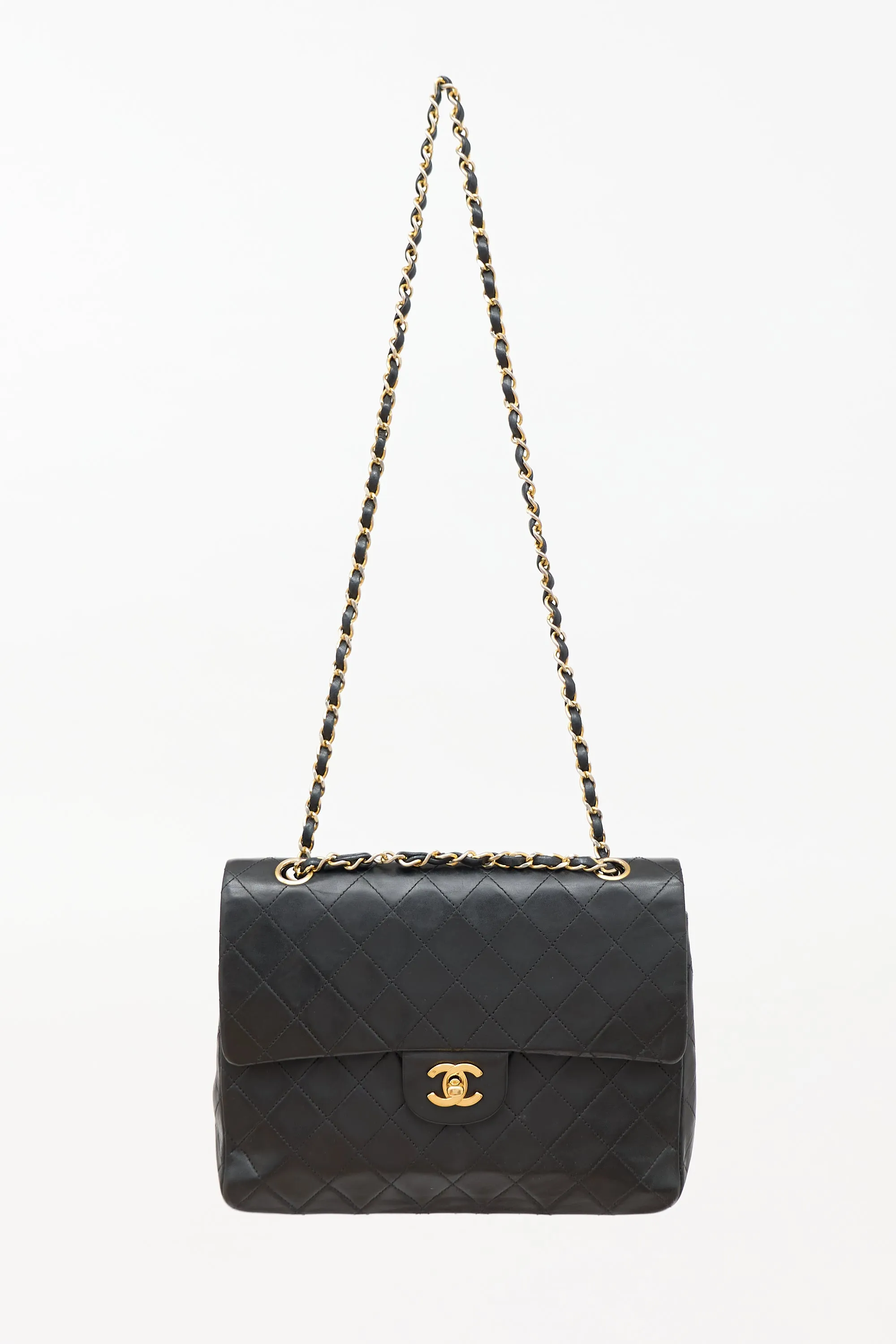 1989 Matelassé Medium Double Flap Bag sold by VSP Consignment product image thumbnail 2