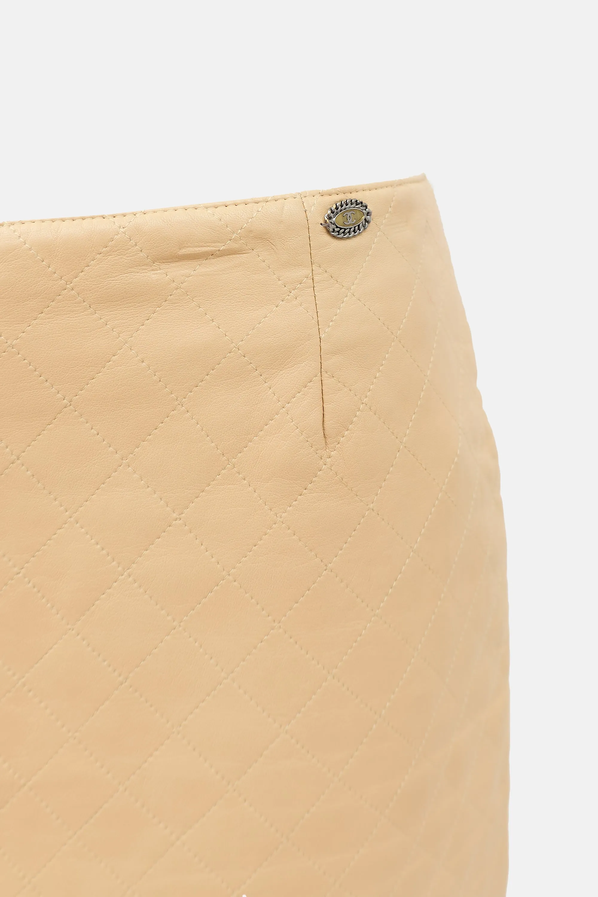 FW 2005 Quilted Leather Skirt sold by VSP Consignment product image thumbnail 3
