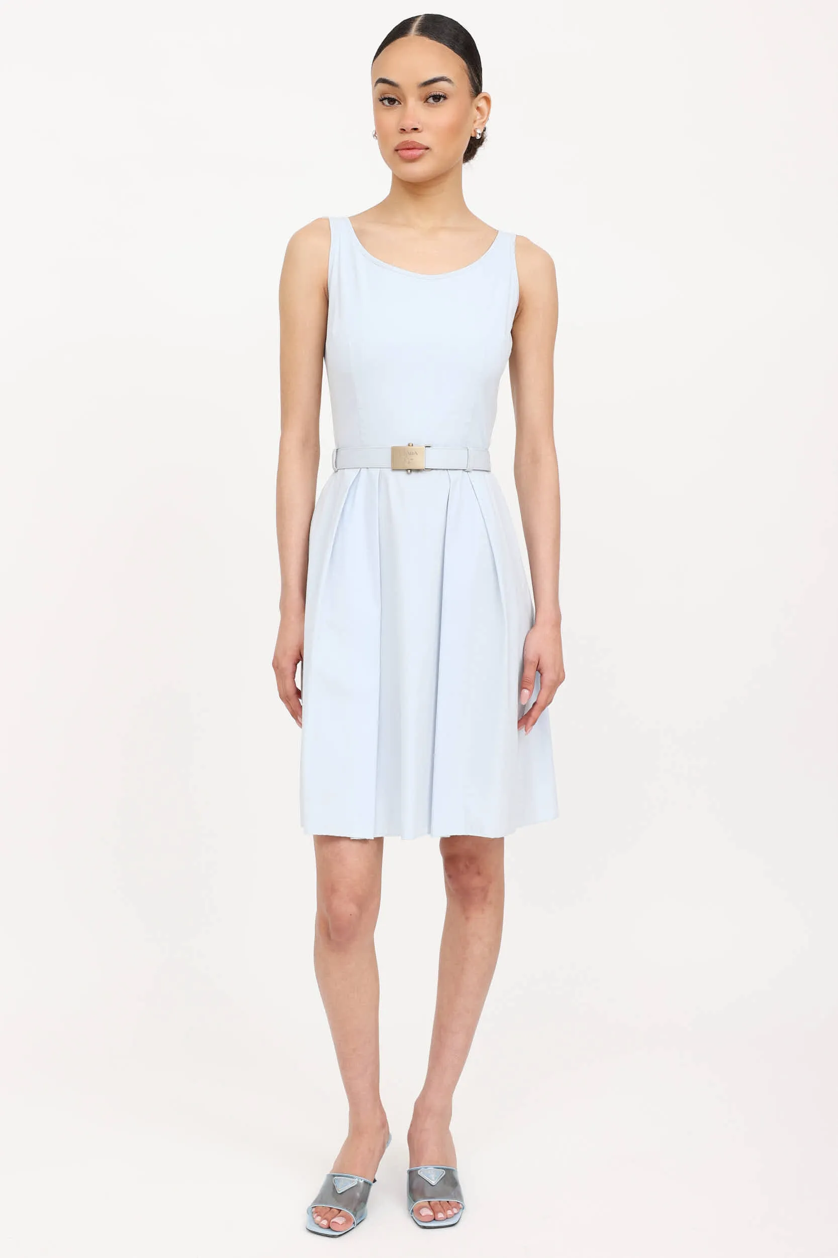 2009 Belted Dress sold by VSP Consignment product image thumbnail 5
