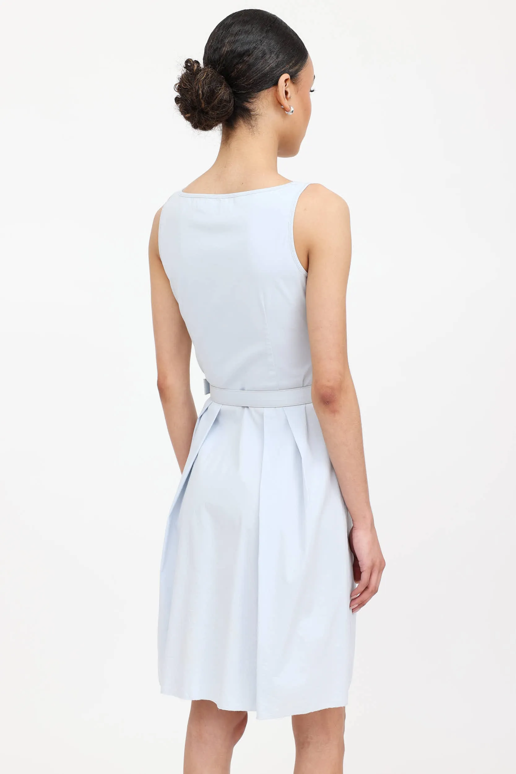 2009 Belted Dress sold by VSP Consignment product image thumbnail 4