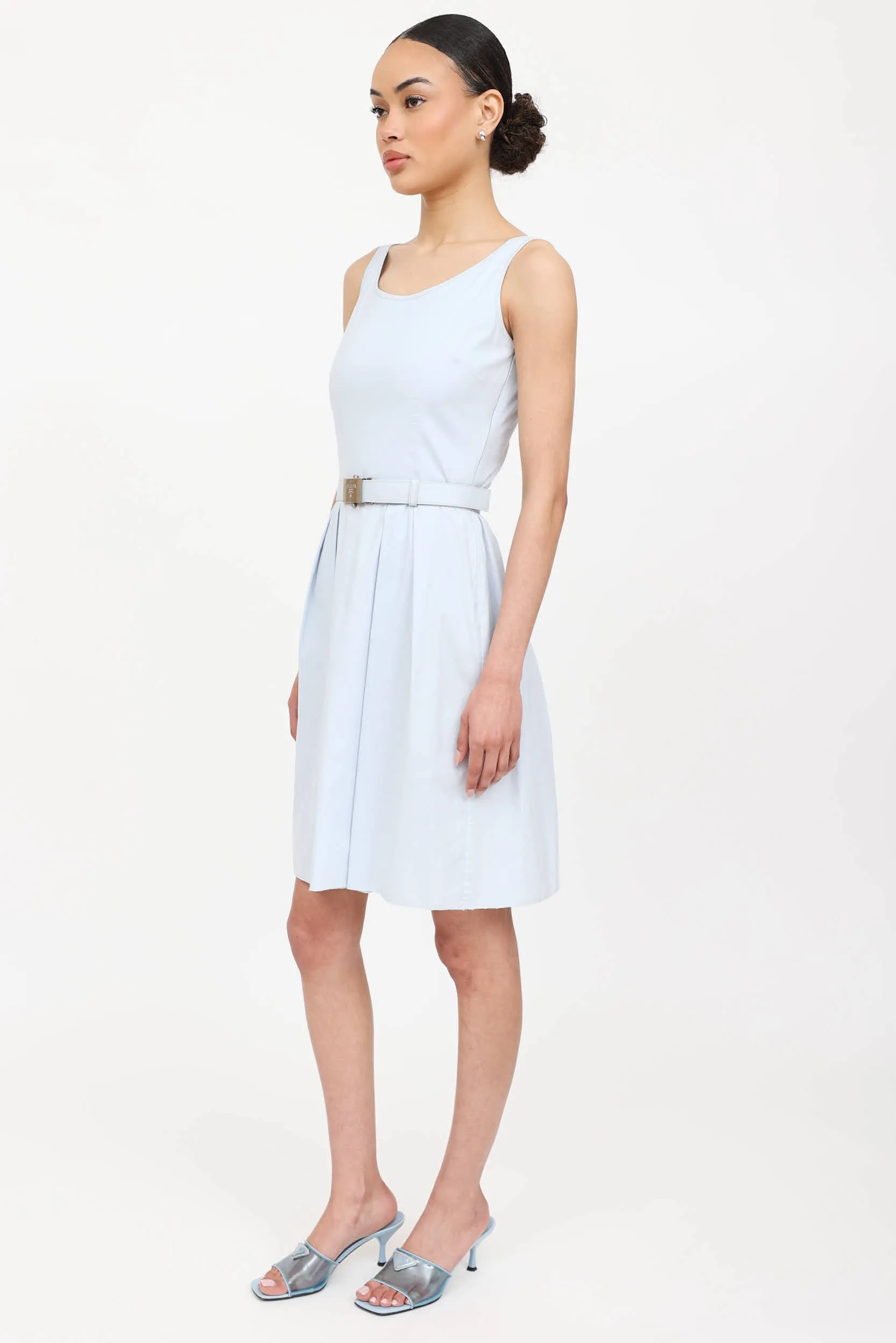 2009 Belted Dress sold by VSP Consignment product image thumbnail 3