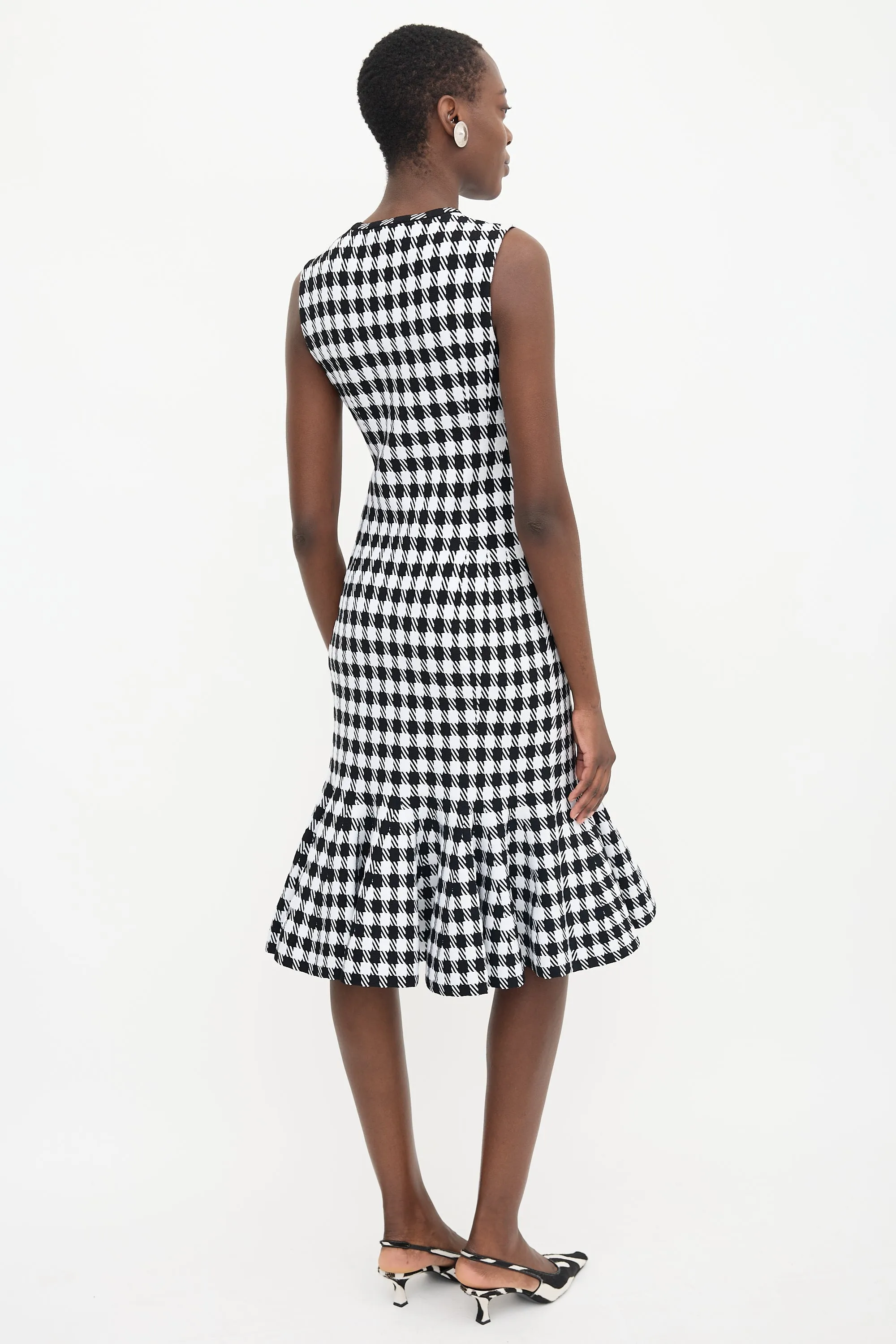 Jacquard Patterned Dress sold by VSP Consignment product image thumbnail 4