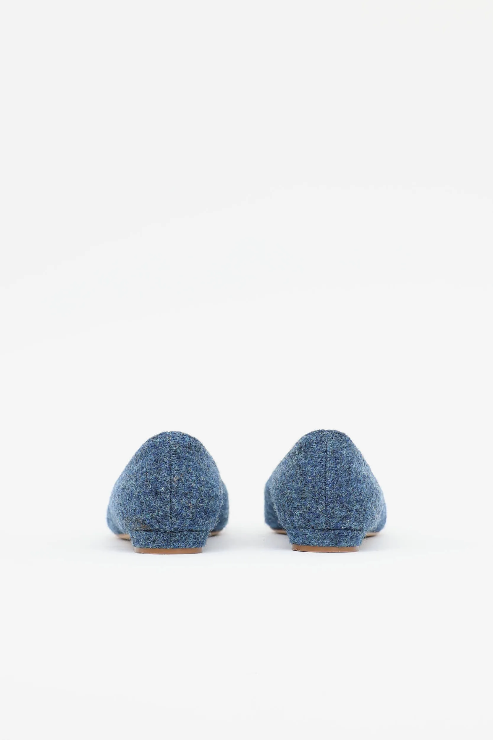 Tweed Hangisi Flat sold by VSP Consignment product image thumbnail 4