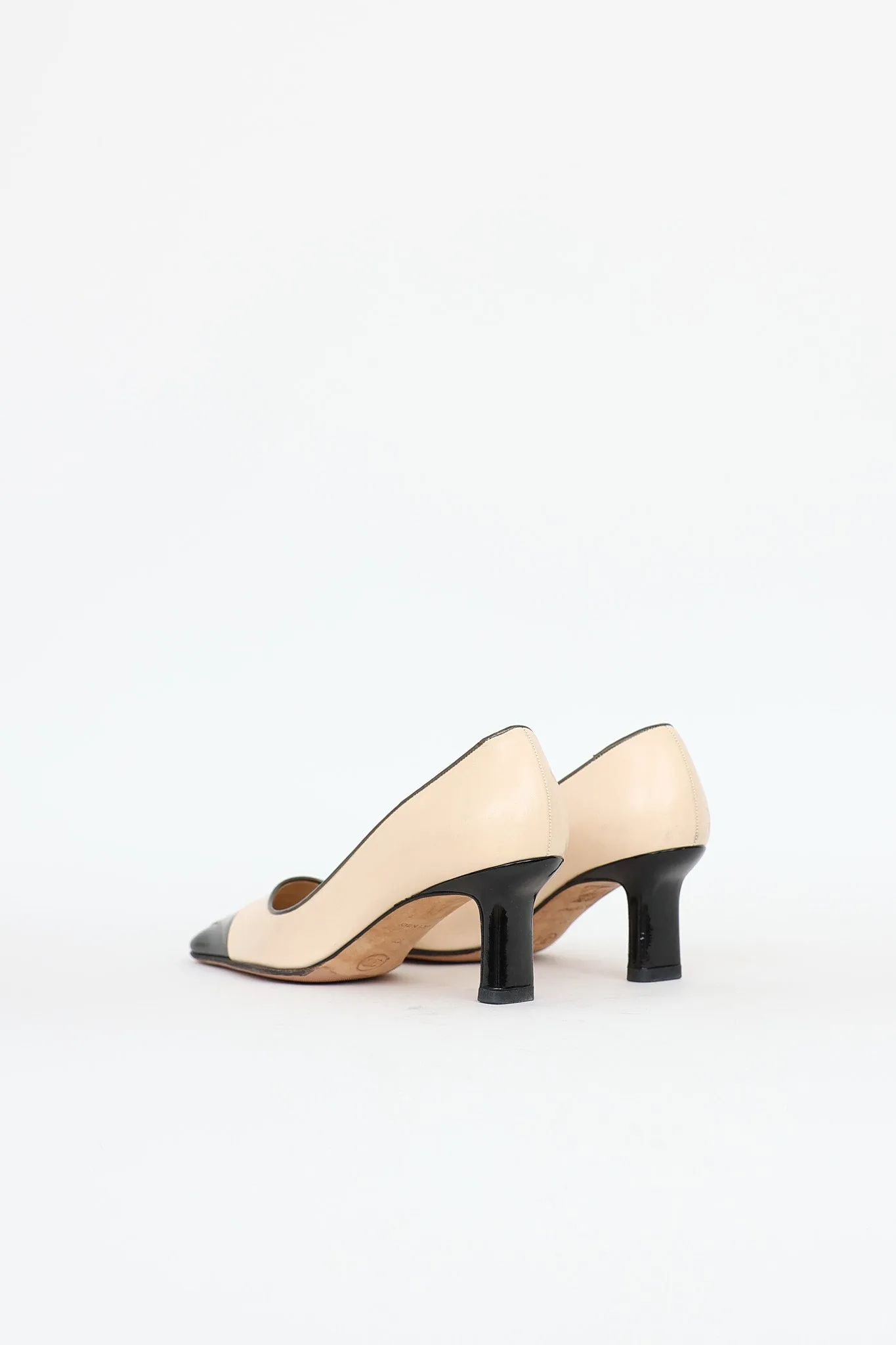 Cap Toe CC Pump sold by VSP Consignment product image thumbnail 4
