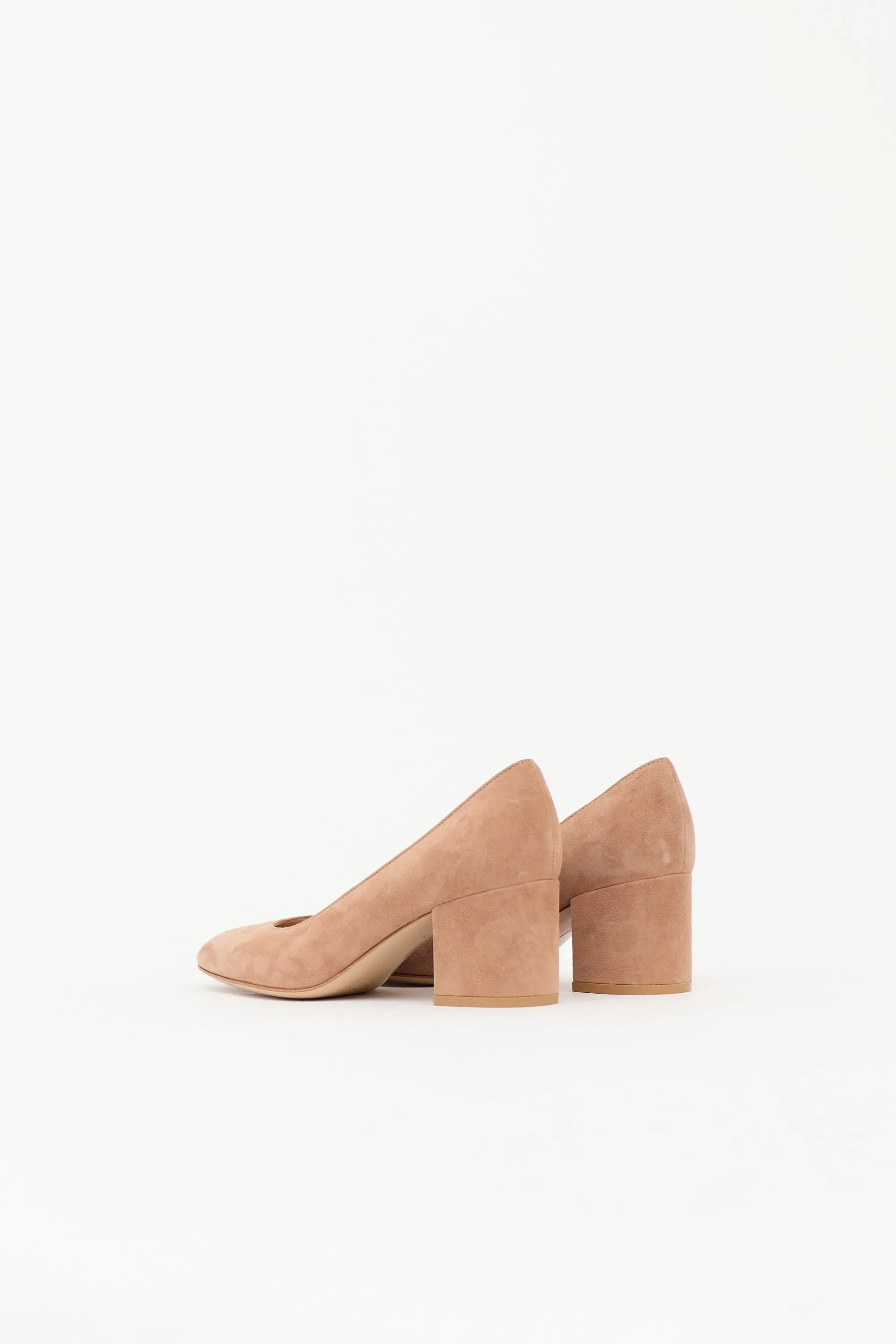 Suede Piper Pump sold by VSP Consignment product image thumbnail 4
