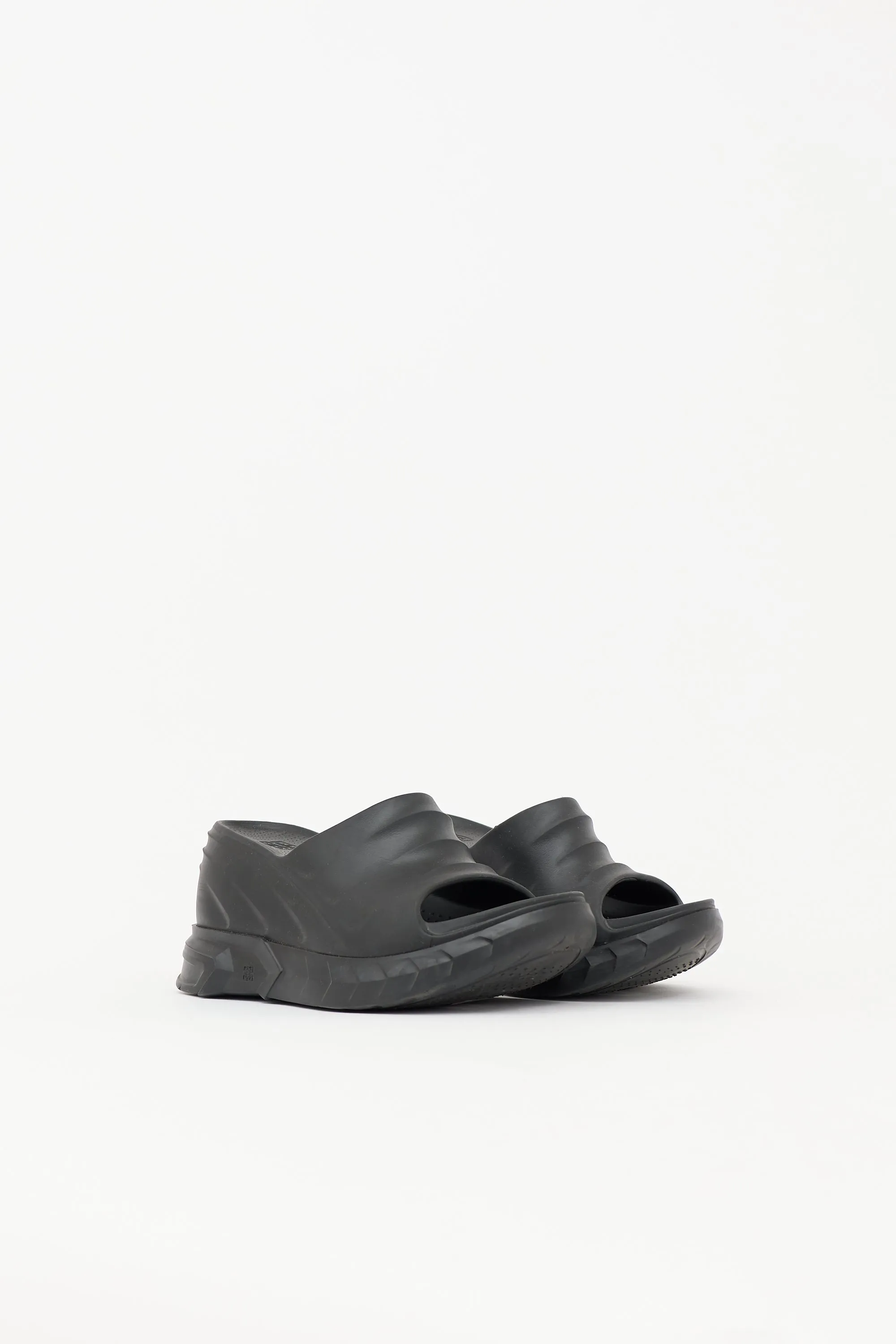 Rubber Marshmallow Sandal sold by VSP Consignment product image thumbnail 3