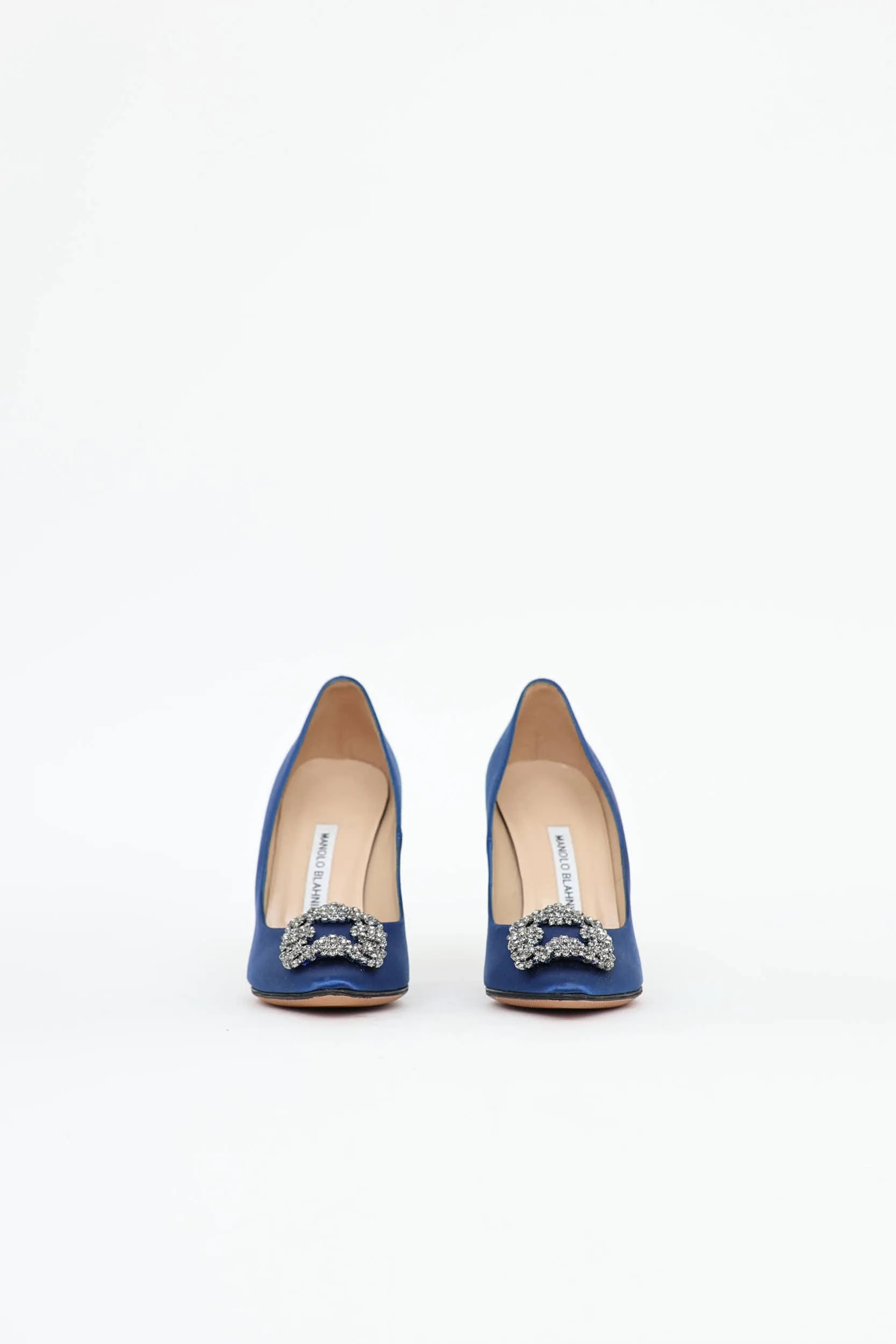 Satin Hangisi Pump sold by VSP Consignment product image thumbnail 3