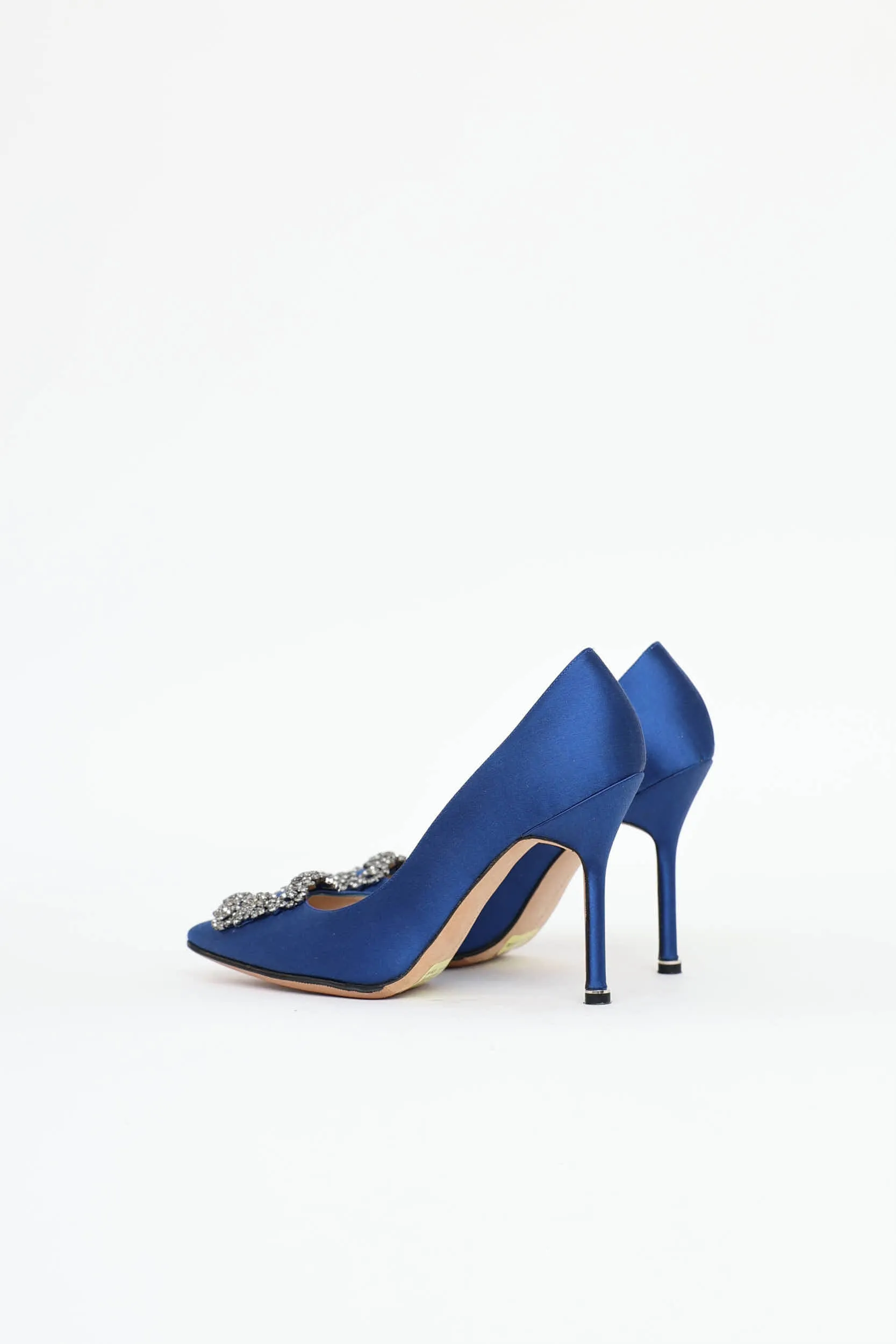 Satin Hangisi Pump sold by VSP Consignment product image thumbnail 4