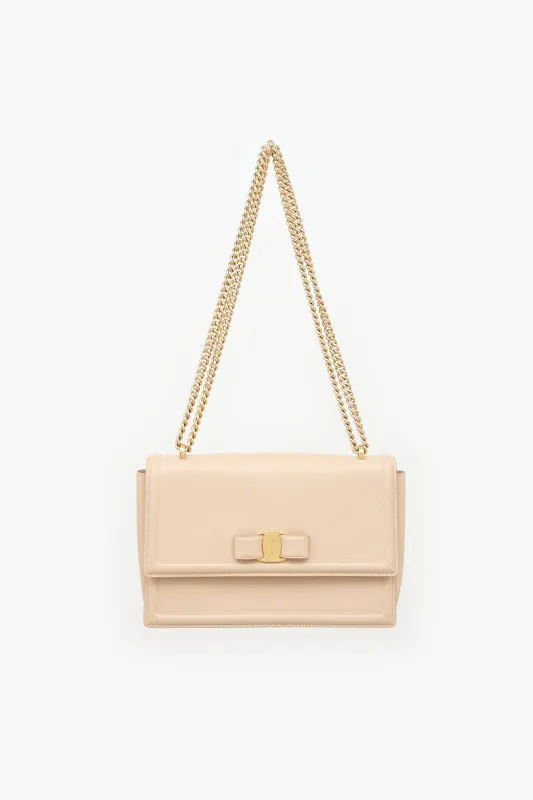 Leather Vara Bow Bag made by Salvatore Ferragamo
