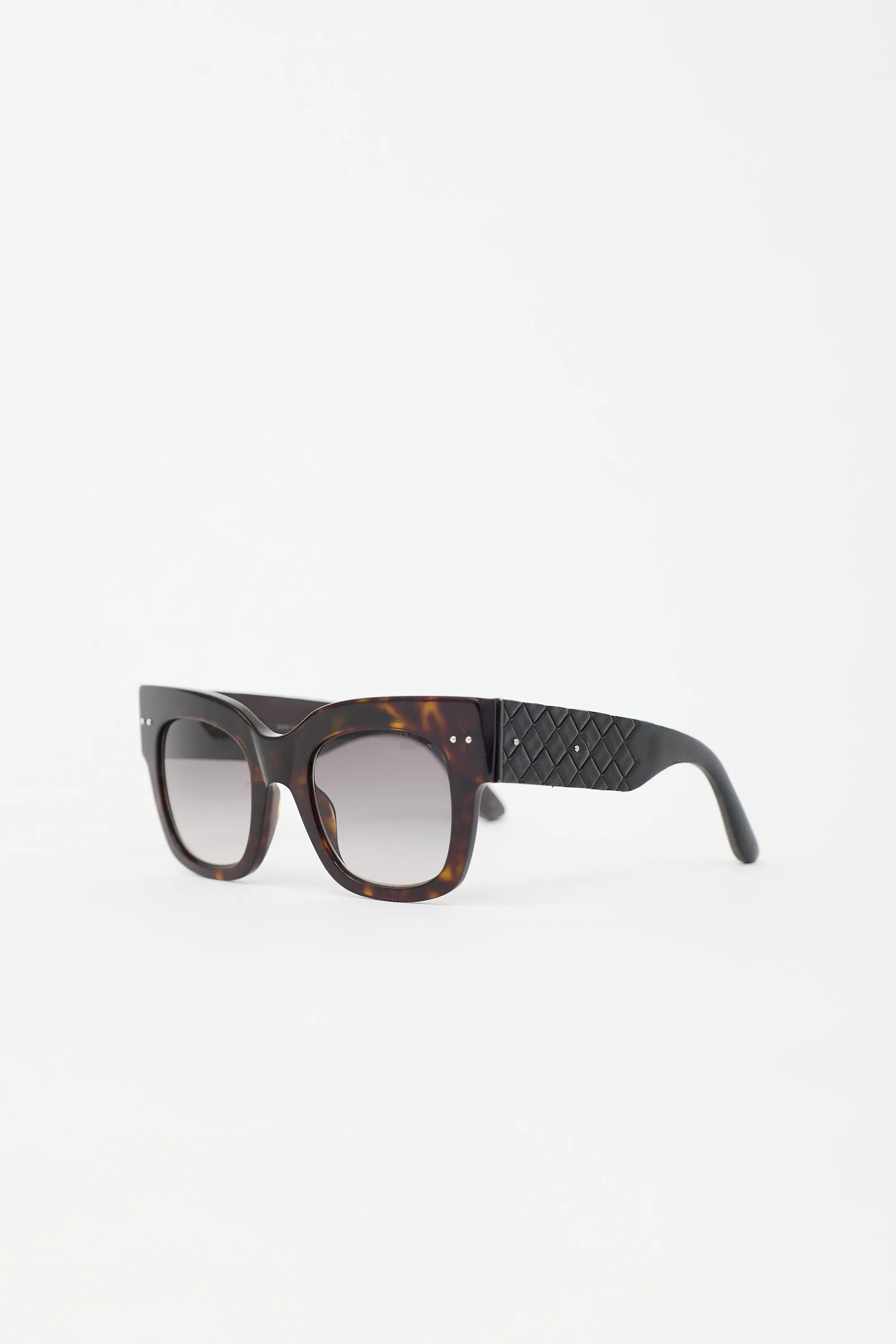 SV00075 Square Sunglasses sold by VSP Consignment product image thumbnail 2