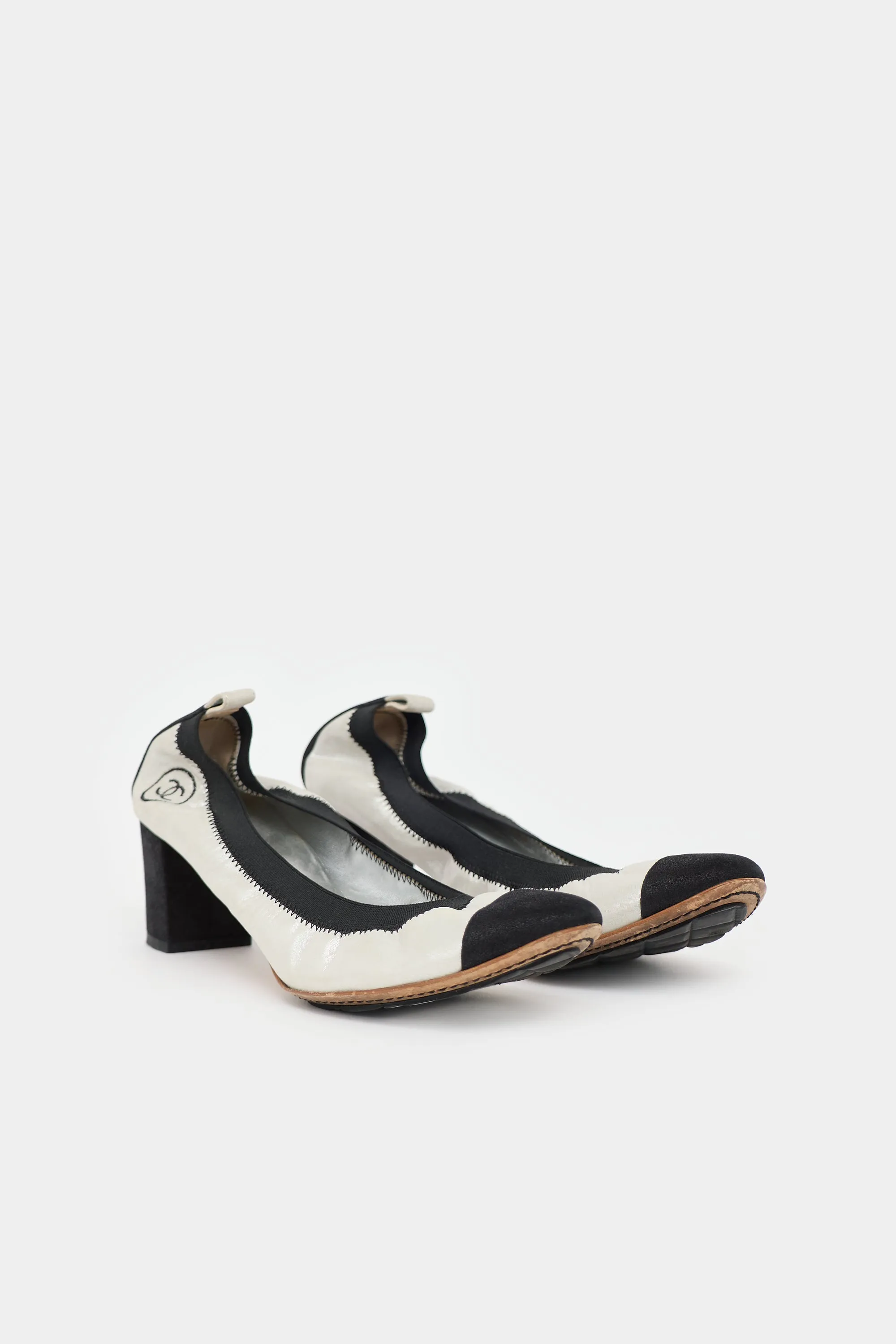 Sparkle Suede CC Heel sold by VSP Consignment product image thumbnail 3