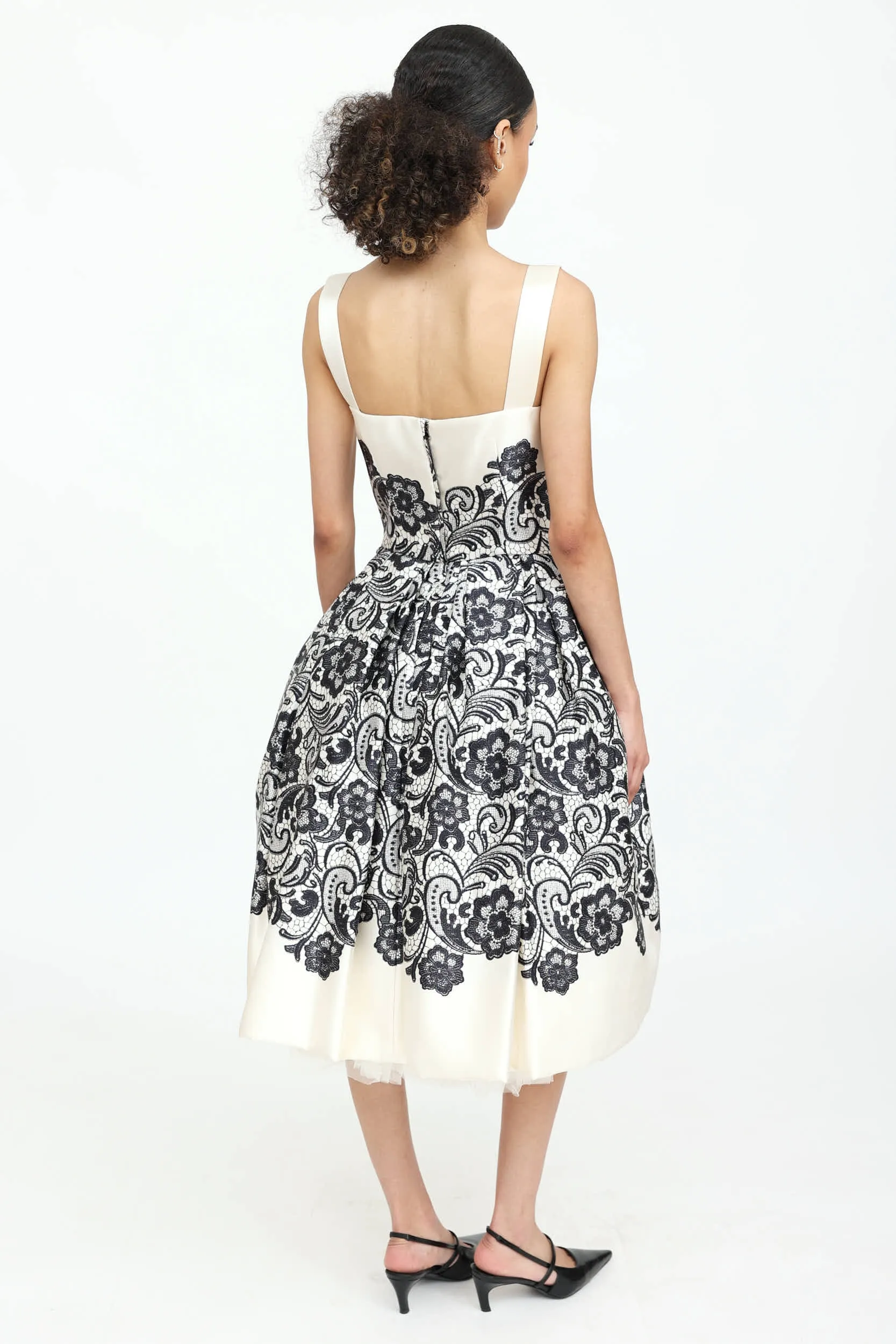 Lace Print Midi Dress sold by VSP Consignment product image thumbnail 4