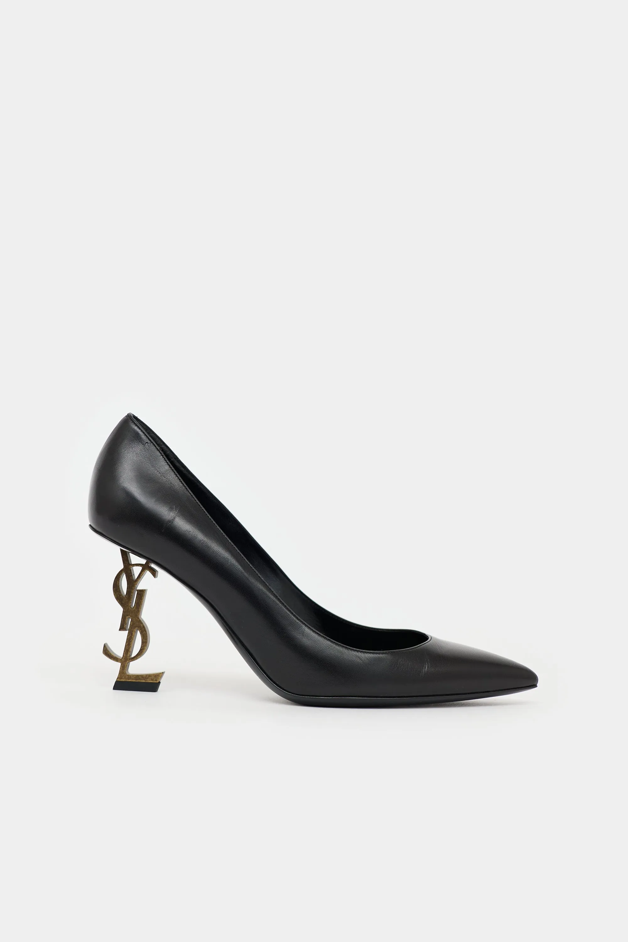 Leather Opyum Pump sold by VSP Consignment