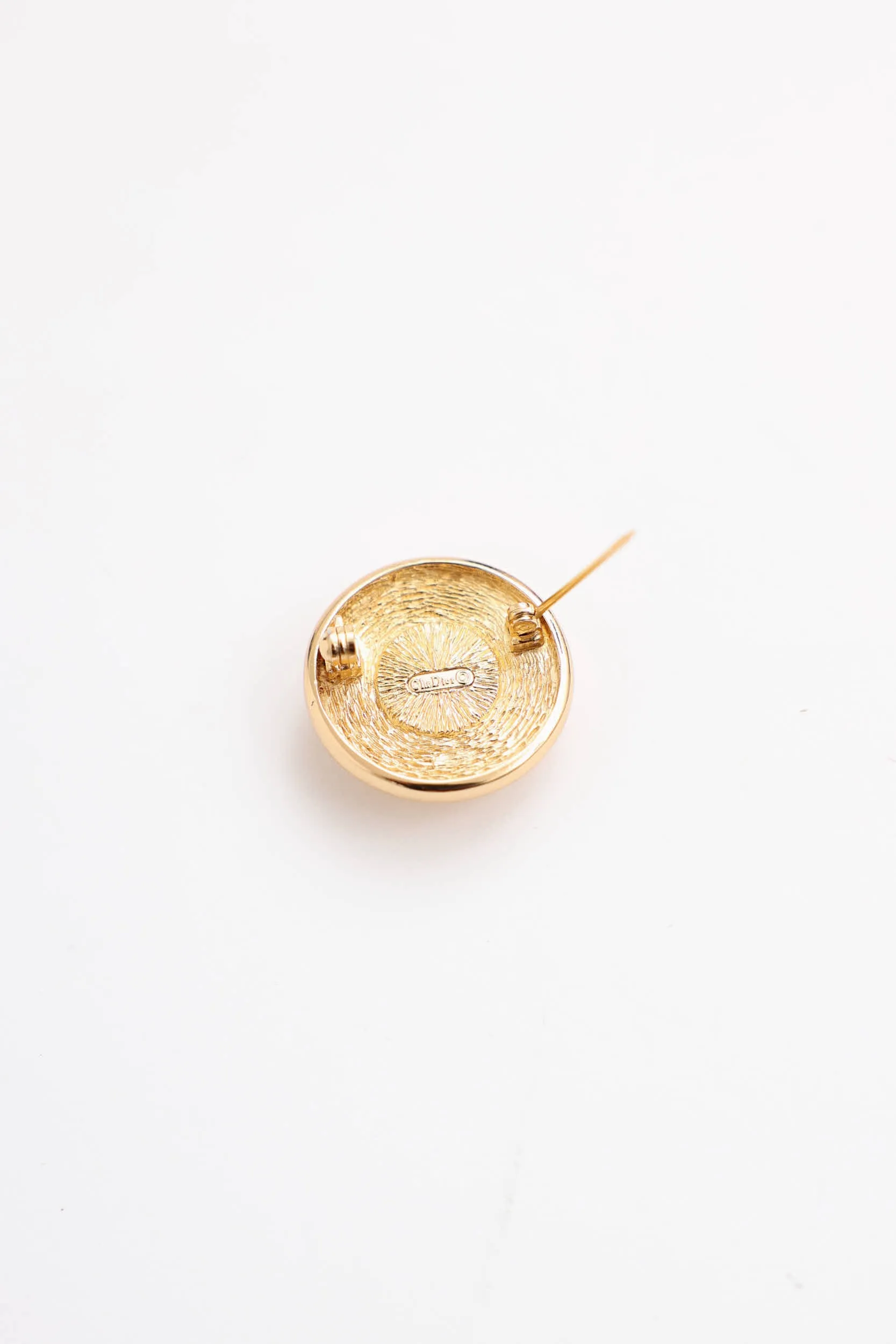 Logo Pearl Brooch sold by VSP Consignment product image thumbnail 4