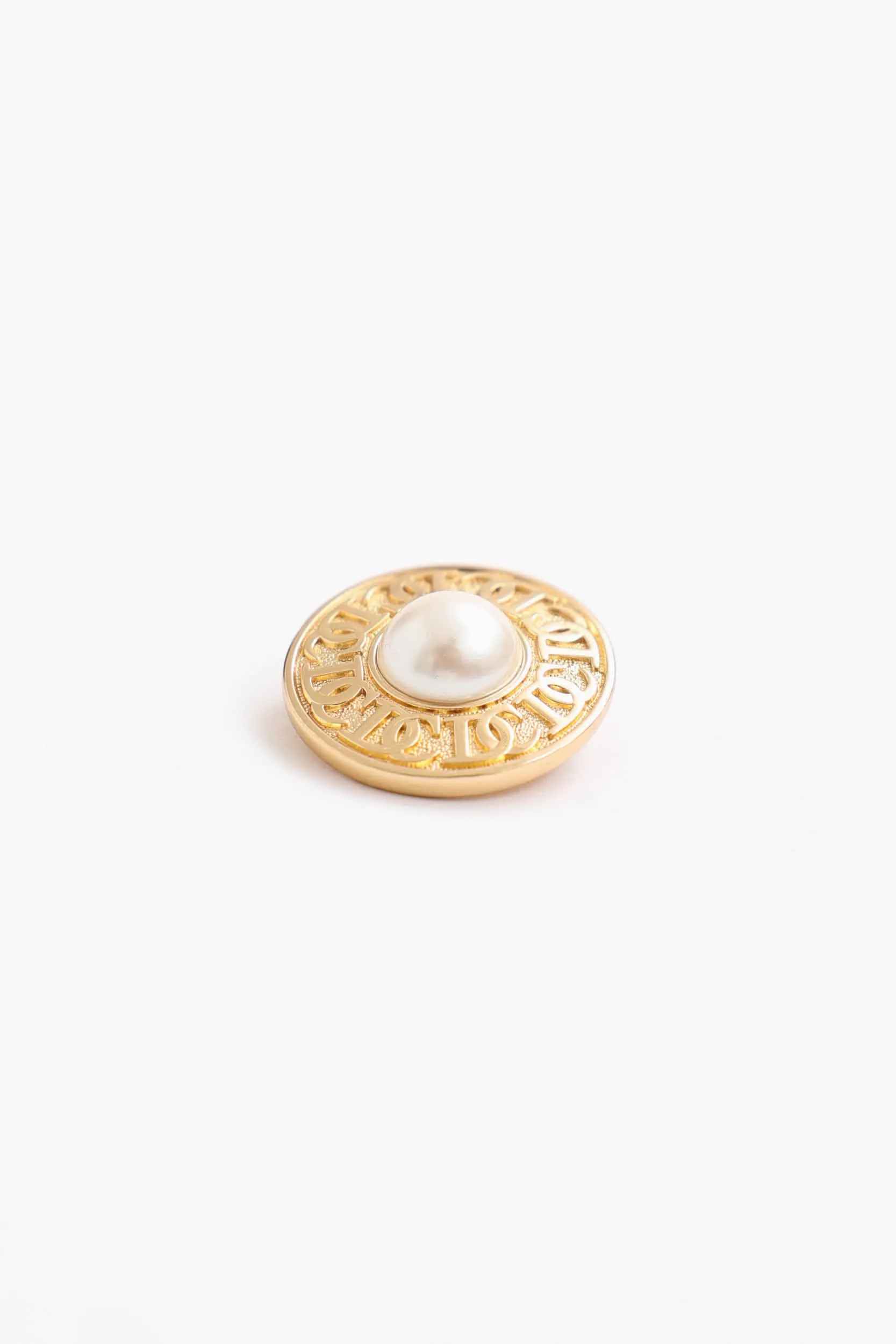 Logo Pearl Brooch sold by VSP Consignment product image thumbnail 2