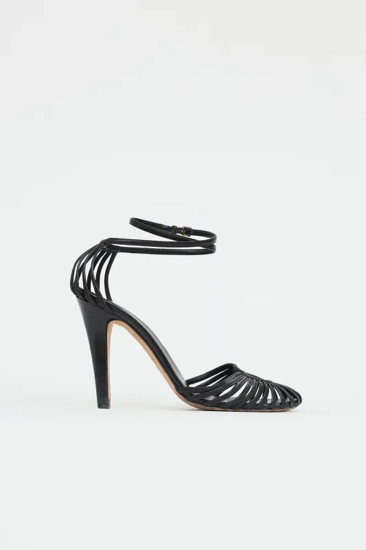 Key Hole Strappy Pump made by Gucci