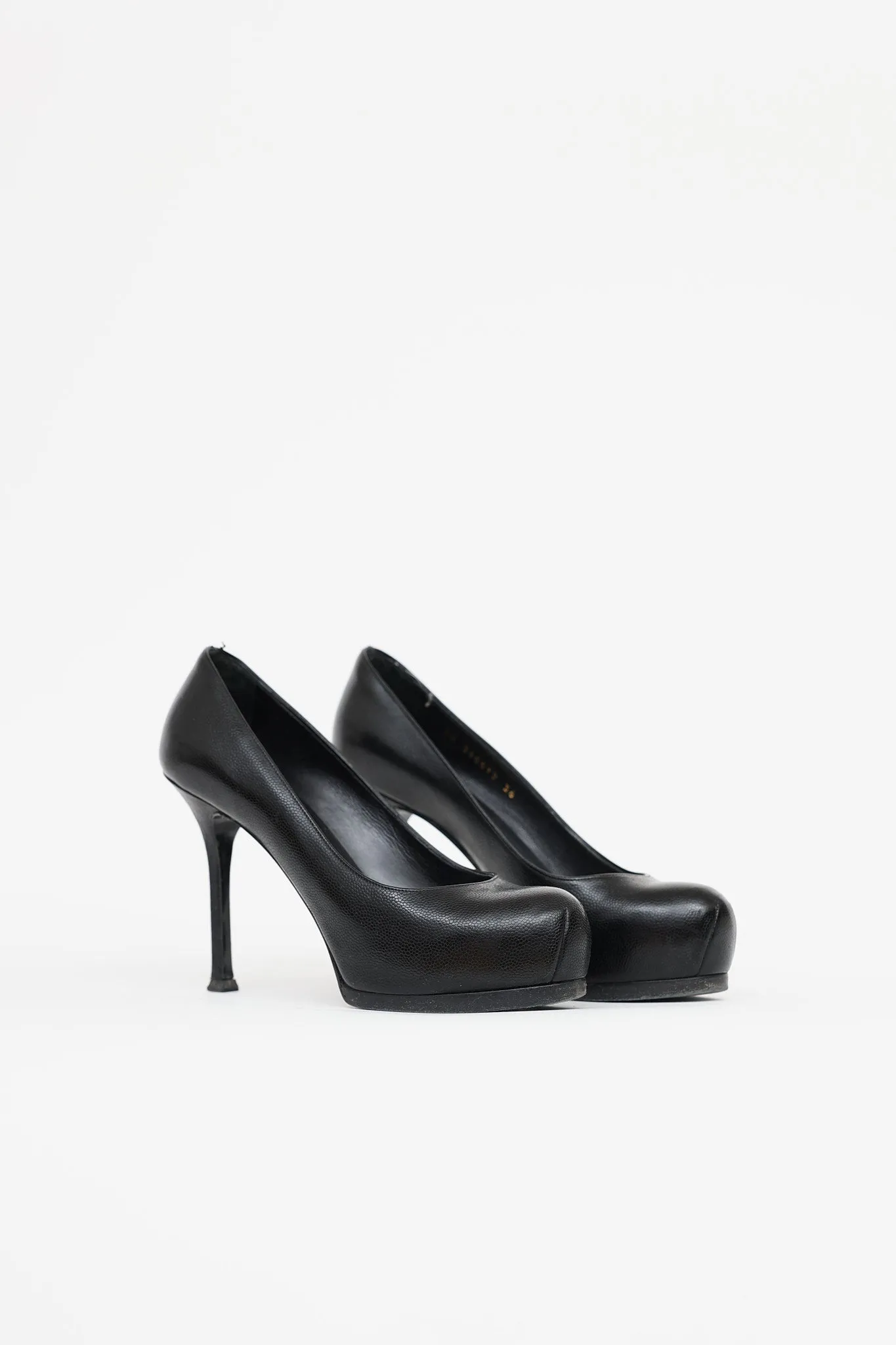 Tribtoo Platform Pump sold by VSP Consignment product image thumbnail 2