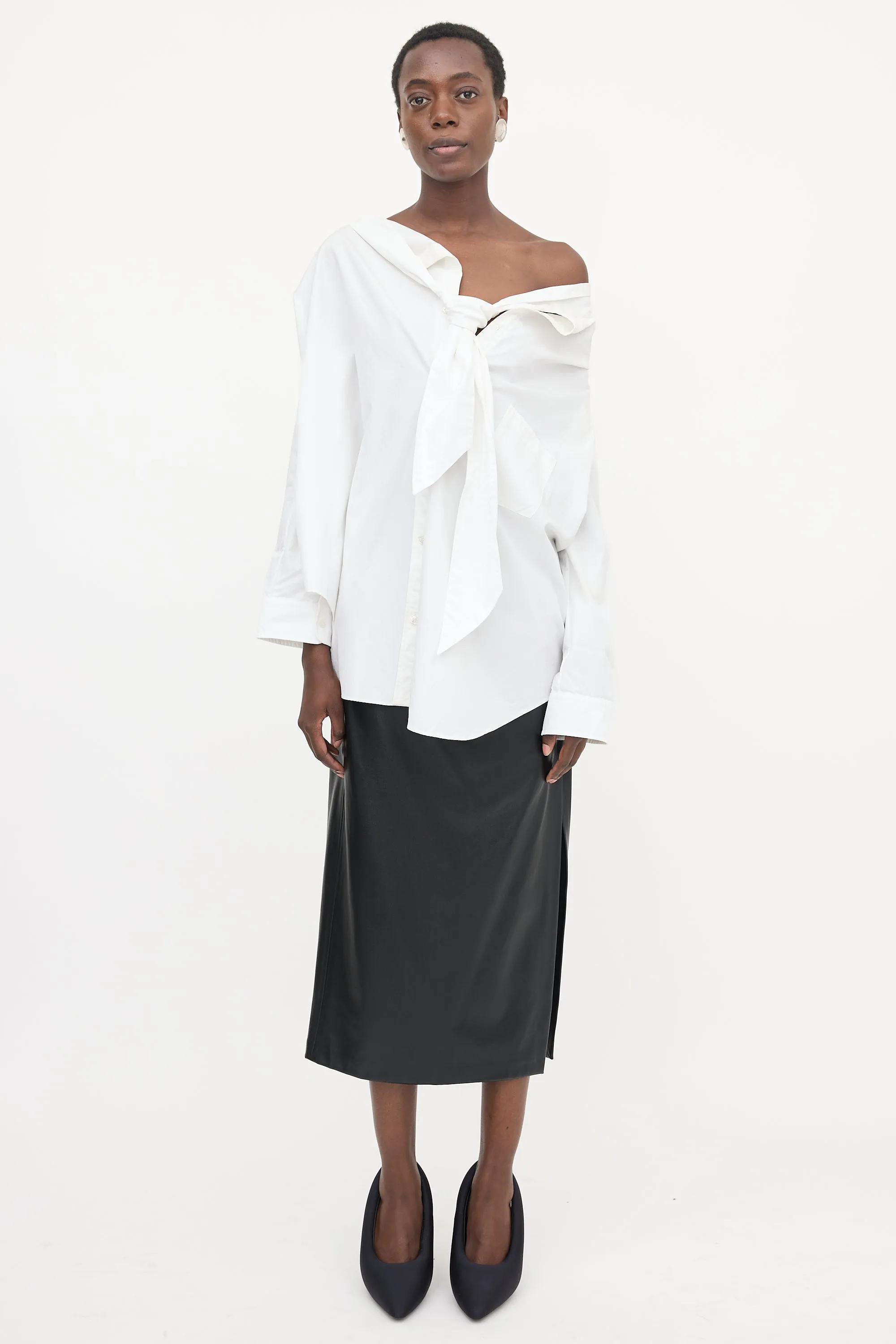 2022 Oversized Asymmetrical Shirt sold by VSP Consignment product image thumbnail 2