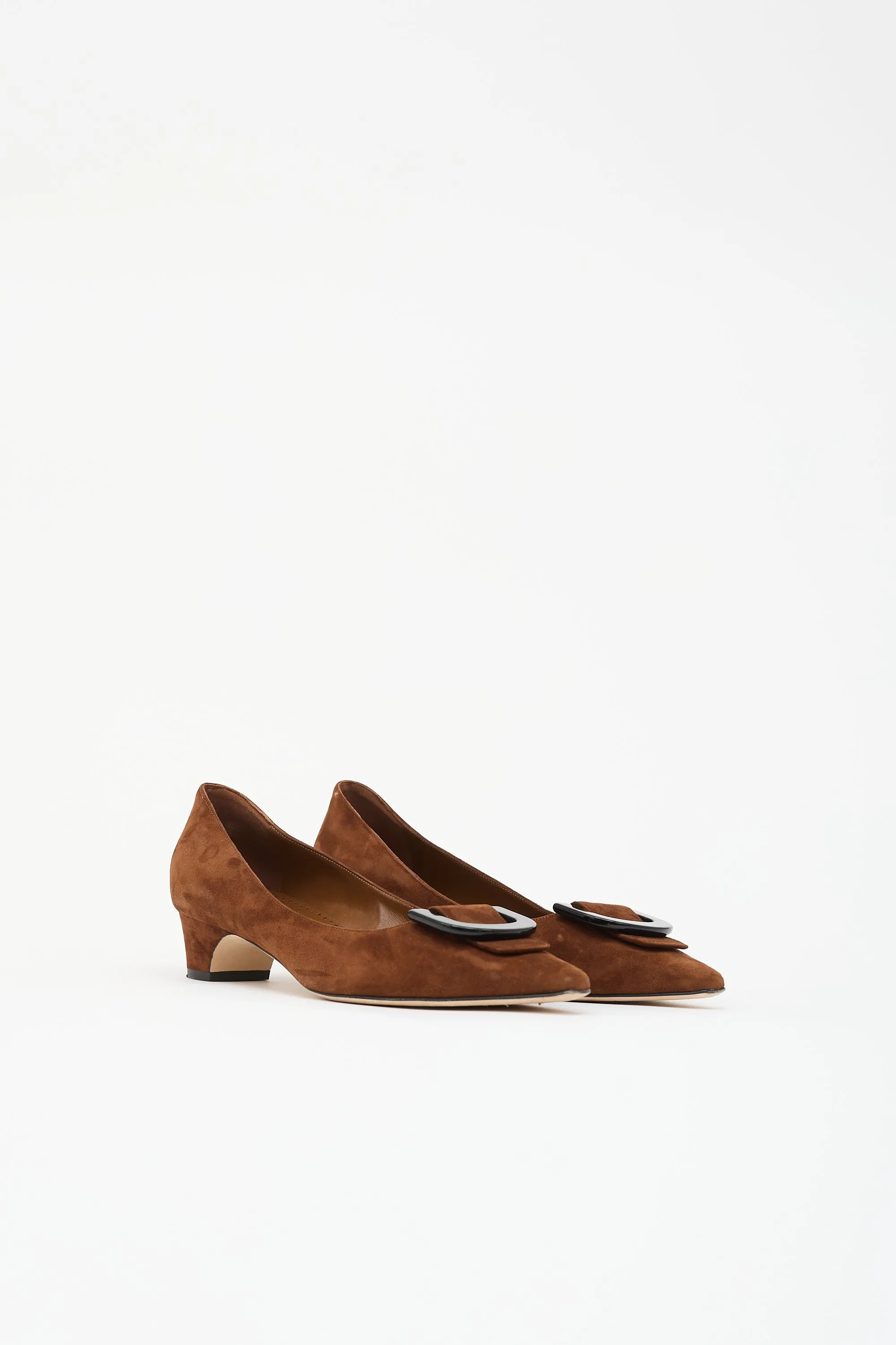 Suede Beti Pump sold by VSP Consignment product image thumbnail 2