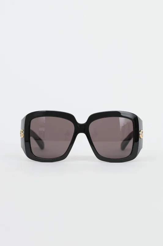 GG1402S Square made by Gucci