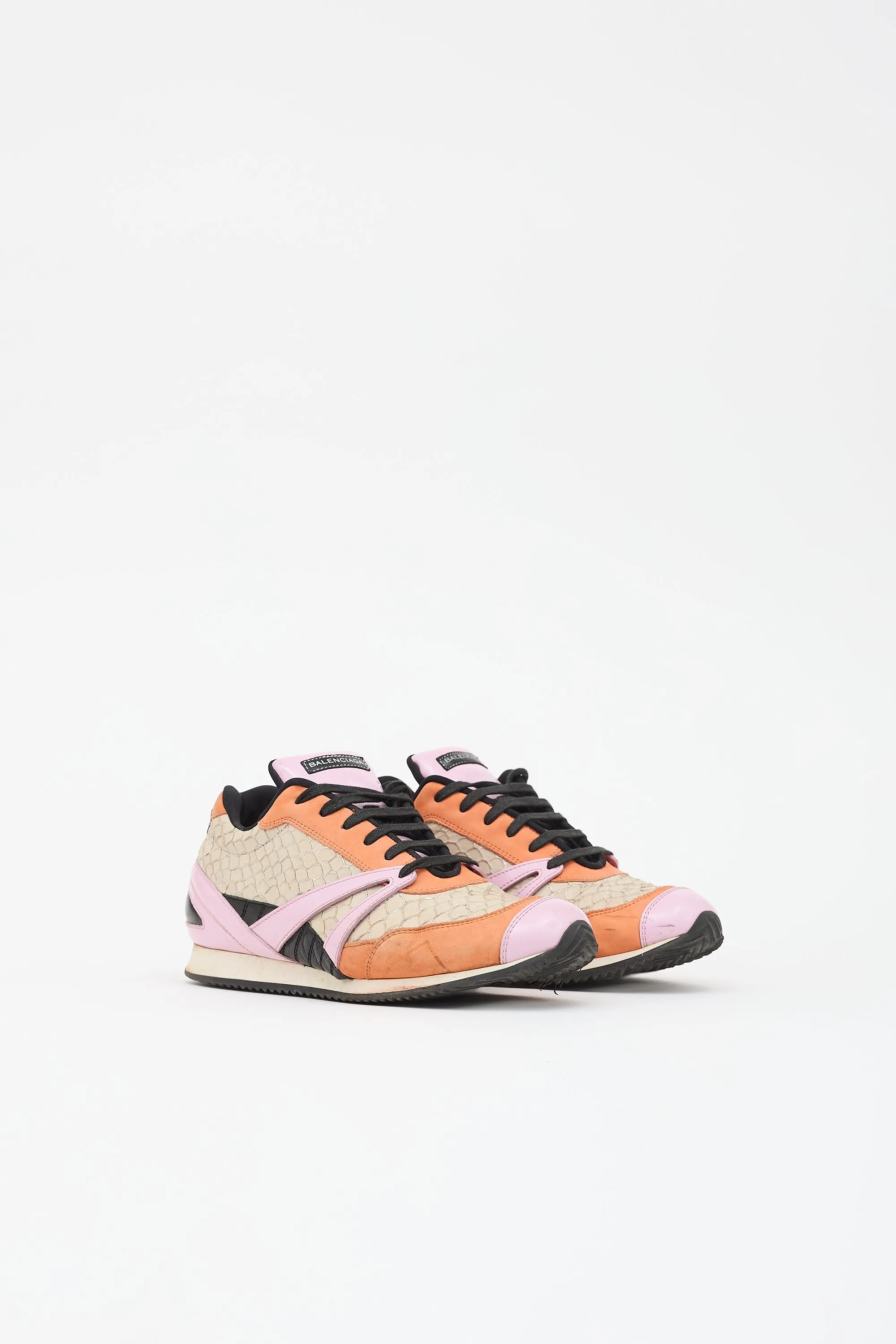 2012 Embossed Low Top Sneaker sold by VSP Consignment product image thumbnail 3