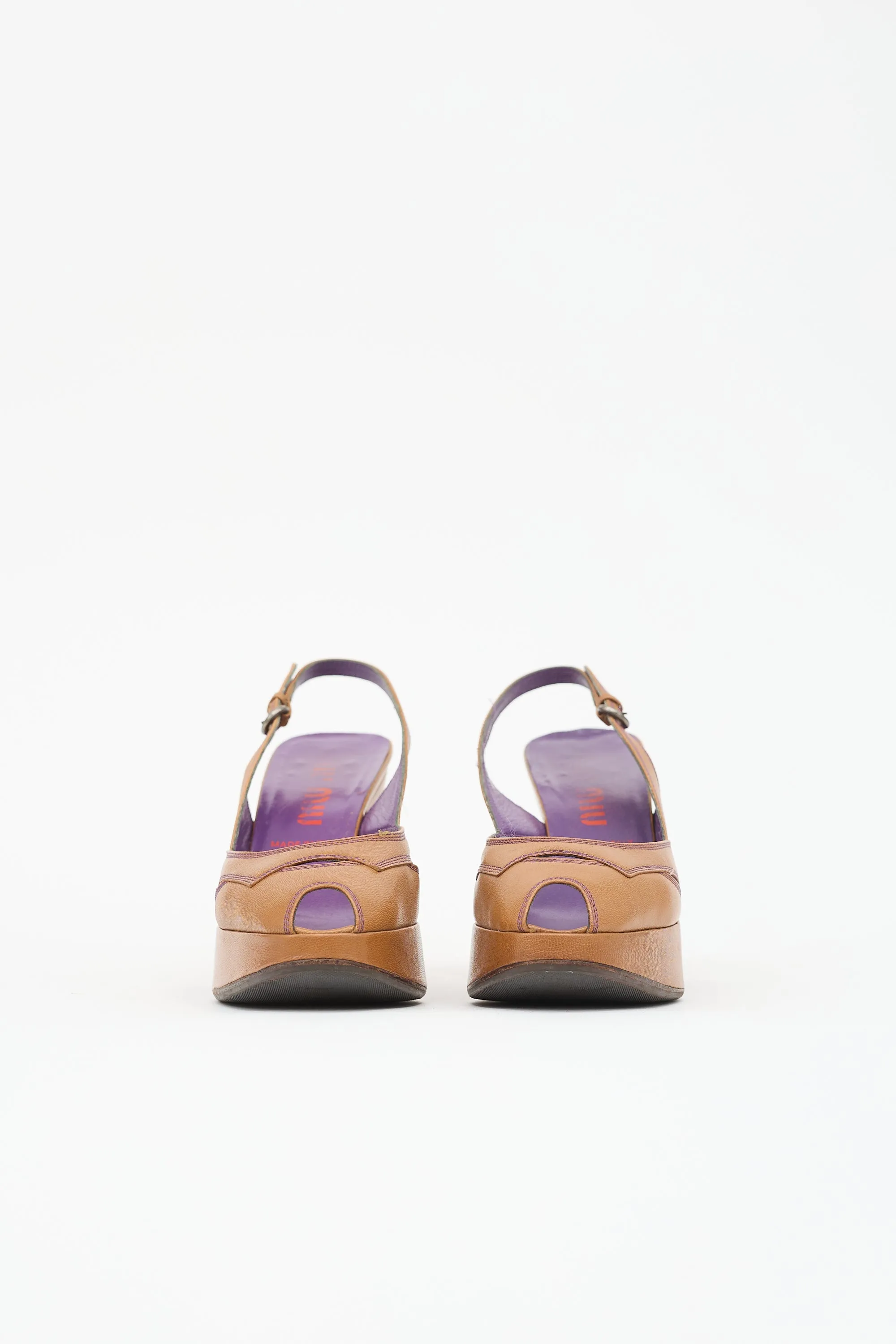 FW 2000 Leather Heel sold by VSP Consignment product image thumbnail 3