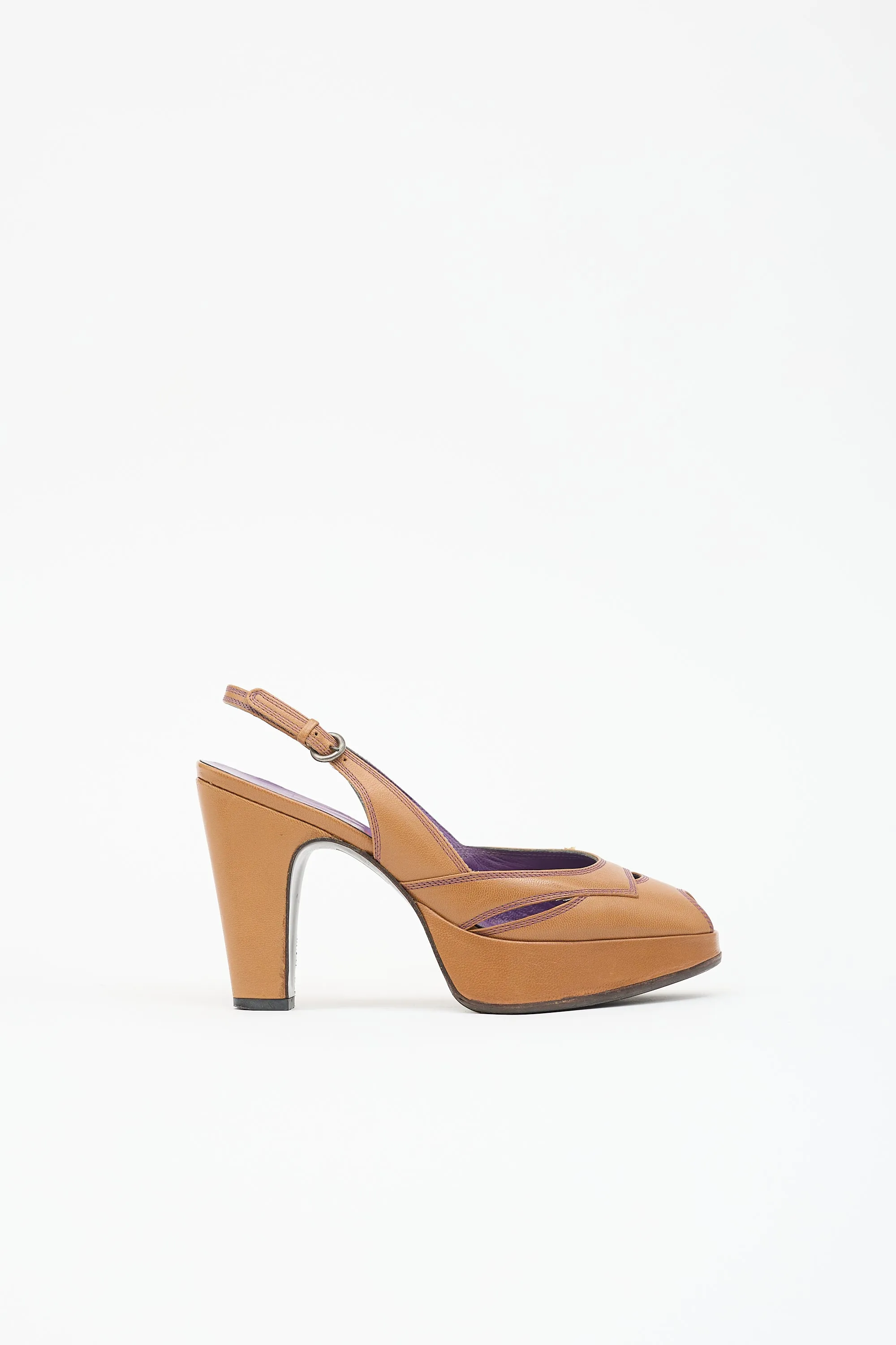 FW 2000 Leather Heel sold by VSP Consignment