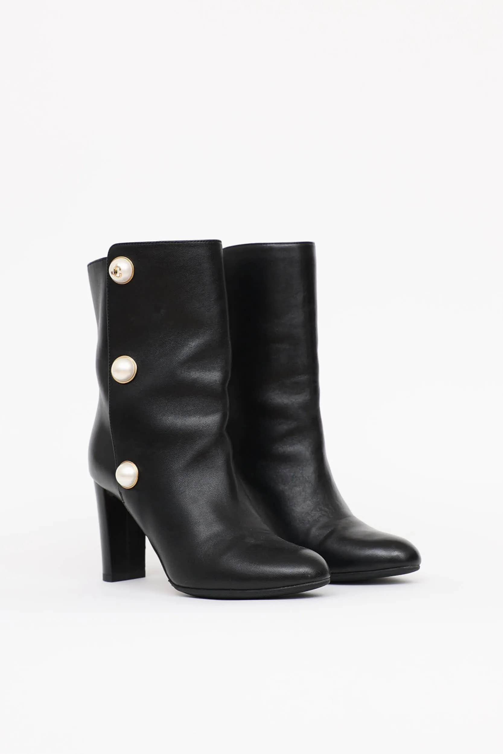 Rina Pearl Boot sold by VSP Consignment product image thumbnail 2