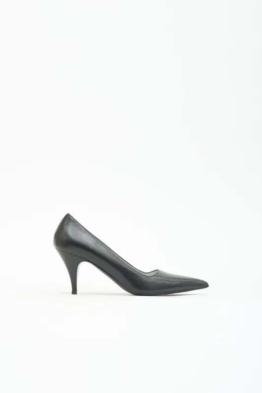 Embossed Leather Pump made by Gucci