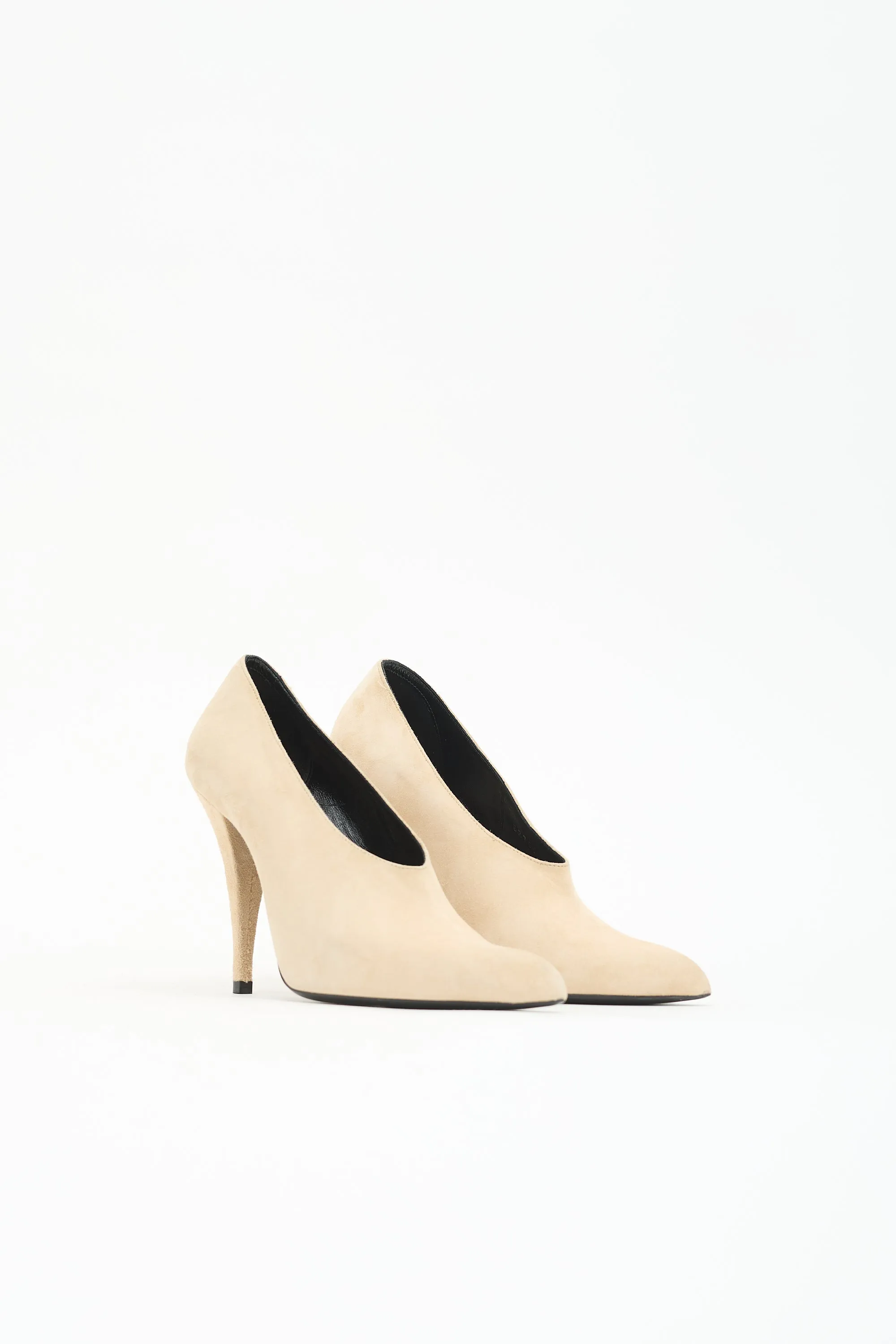 Suede Nico Pump sold by VSP Consignment product image thumbnail 2