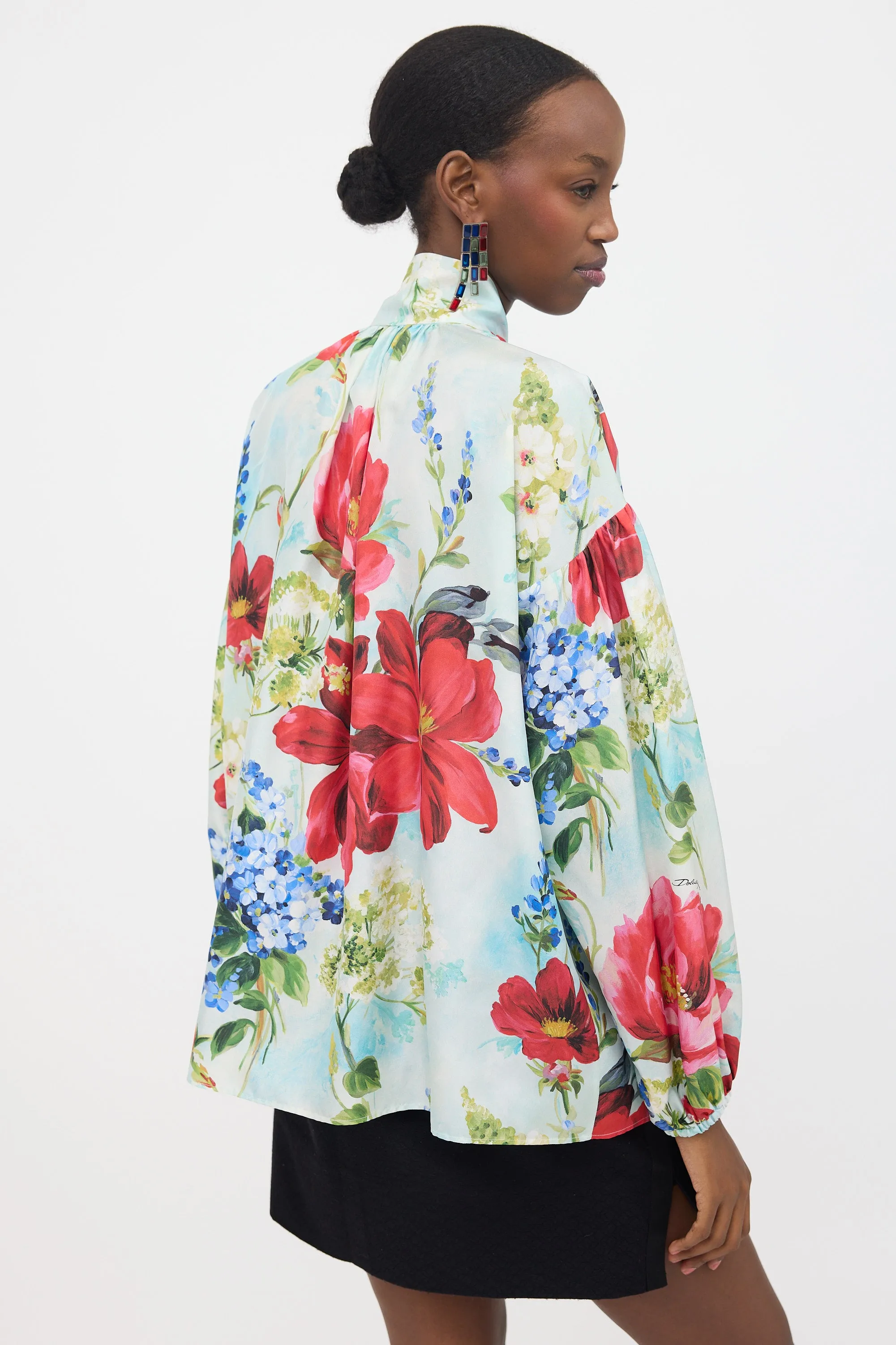 Silk Floral Tie Collar Blouse sold by VSP Consignment product image thumbnail 4