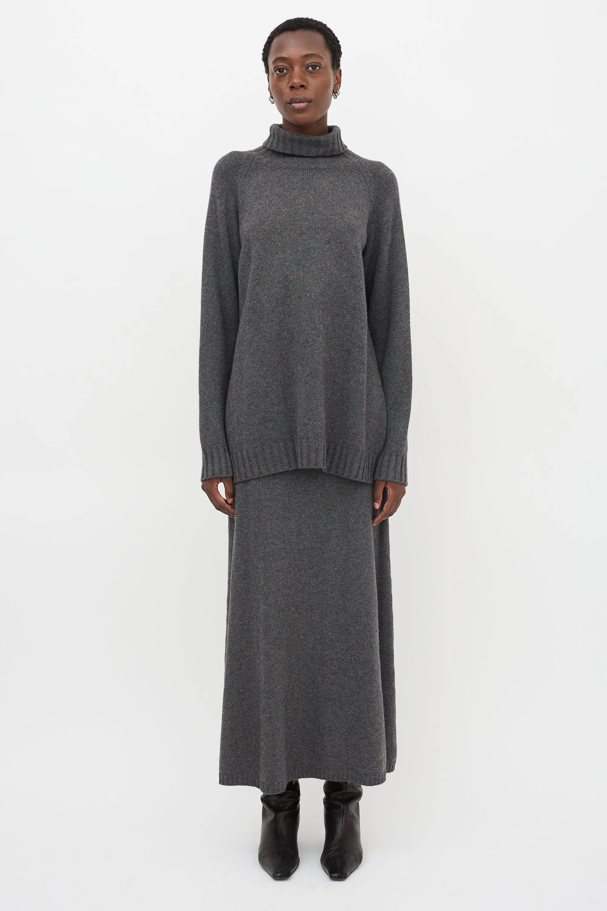 Vintage Cashmere Set sold by VSP Consignment