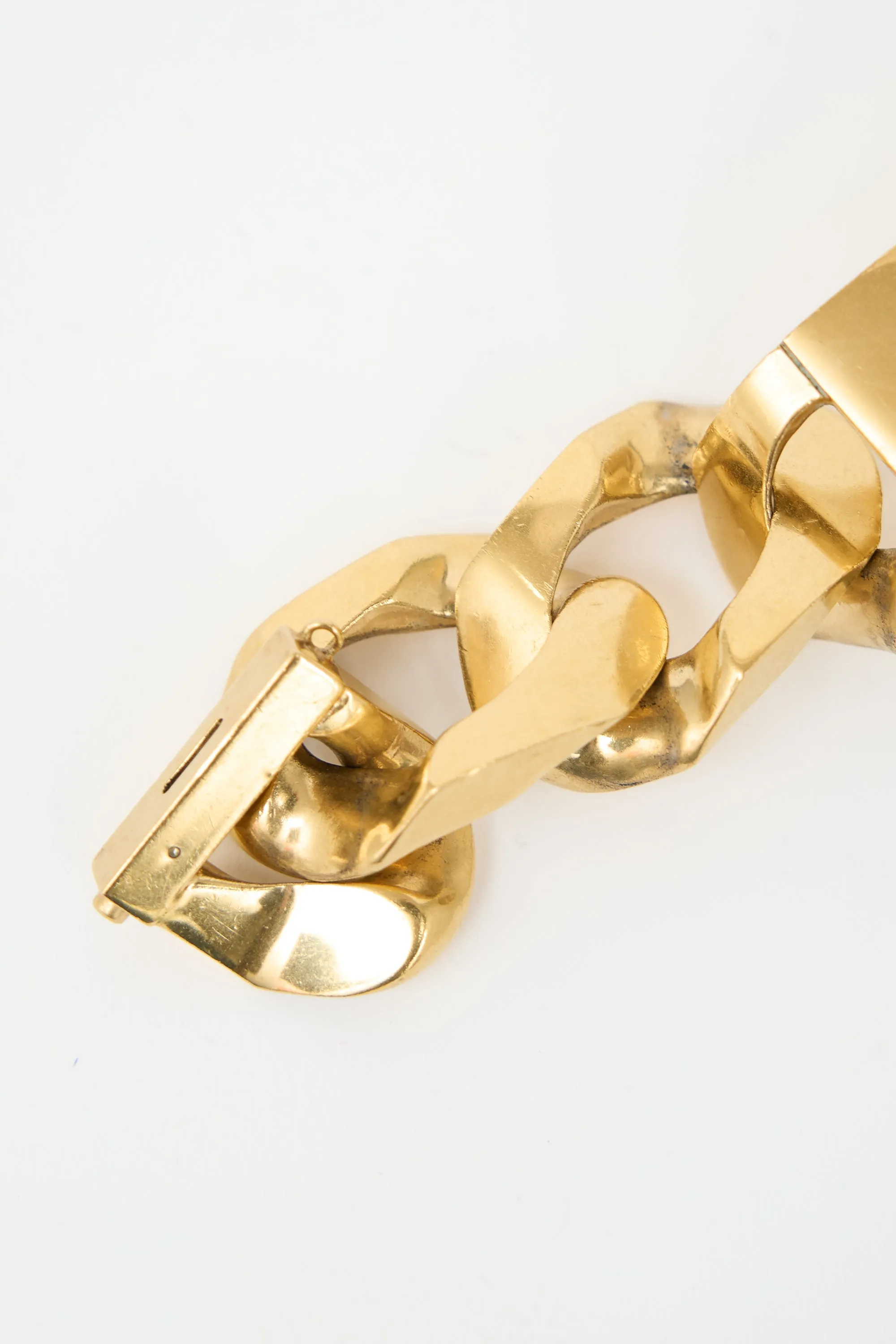 2013 Curb Chain Plate Bracelet sold by VSP Consignment product image thumbnail 3