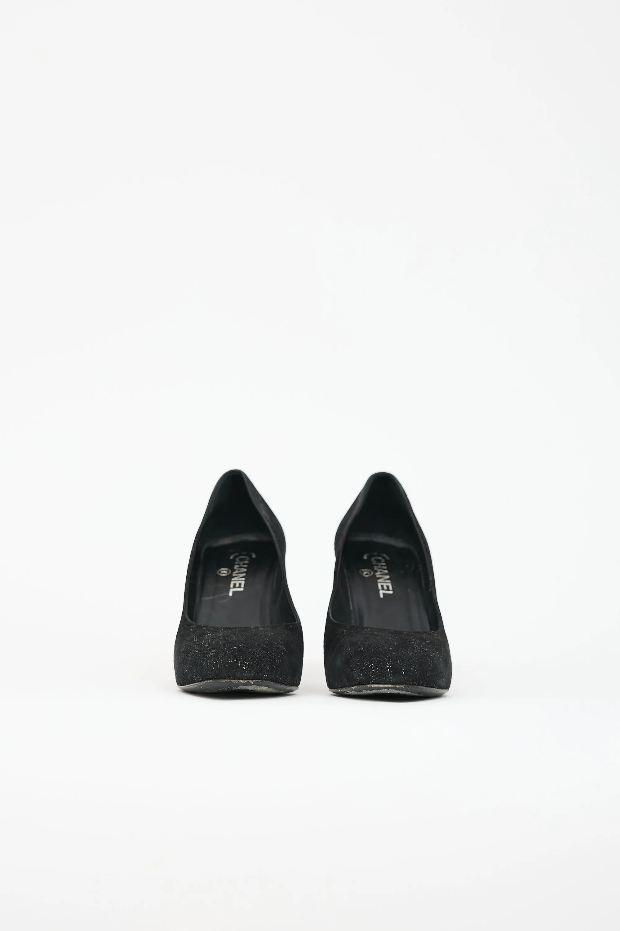 Suede Faux Pearl Pump sold by VSP Consignment product image thumbnail 3