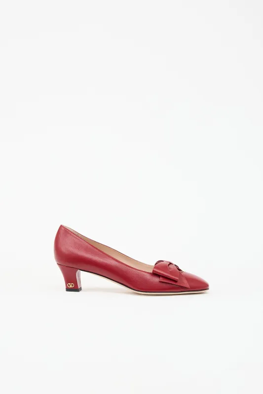 Leather Bowow Pump made by Valentino
