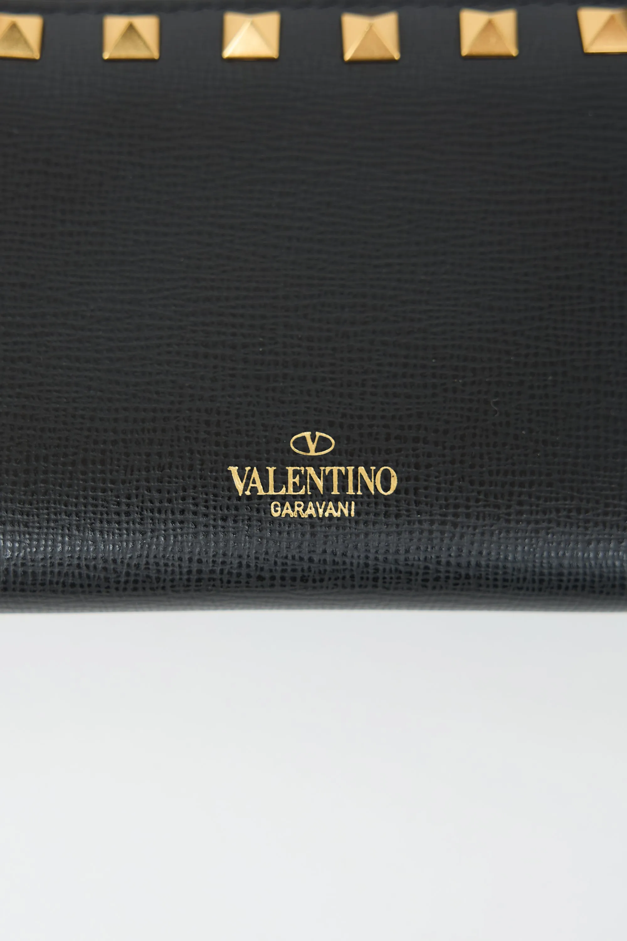 Leather Rockstud Zip Wallet sold by VSP Consignment product image thumbnail 4