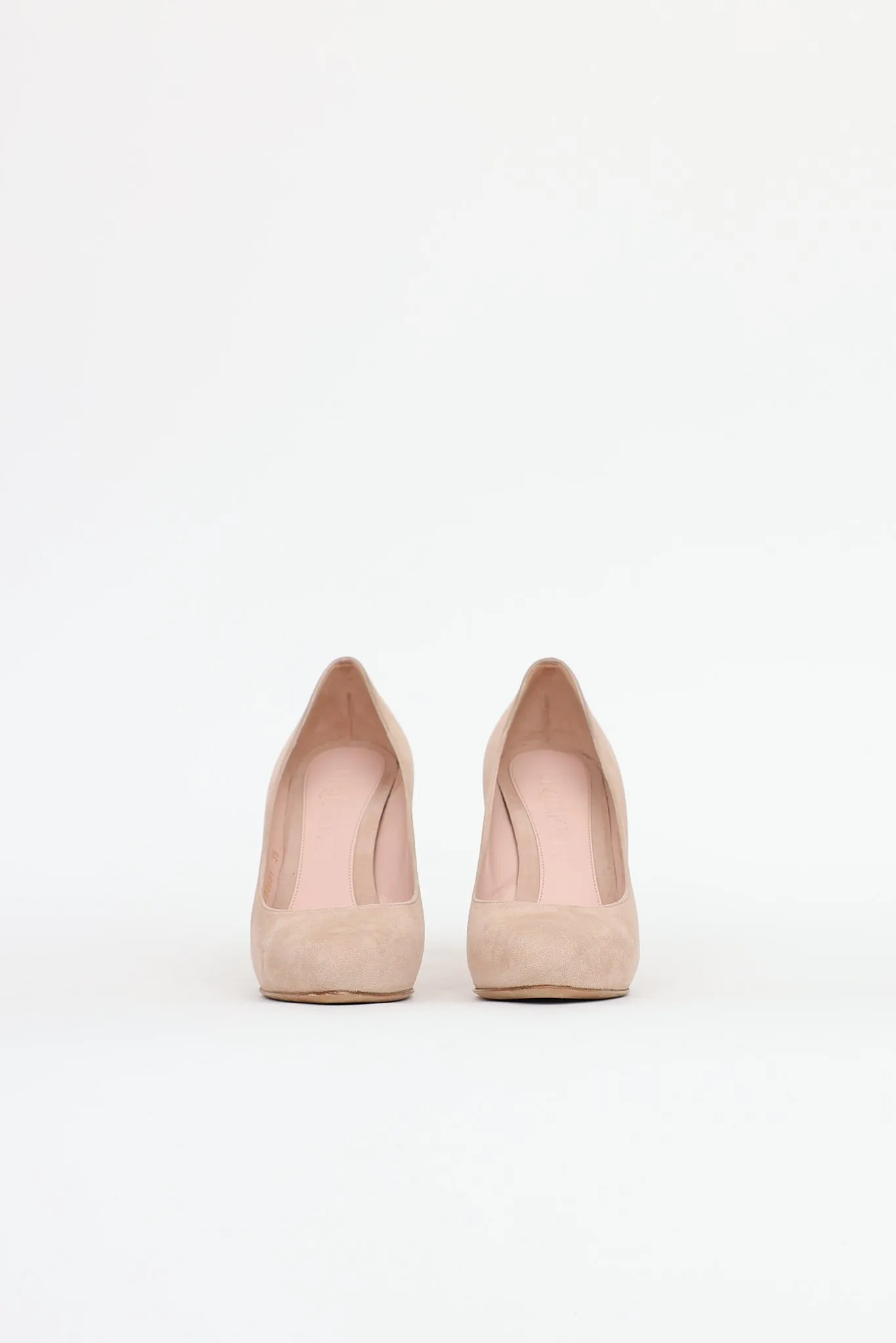 Suede Pump sold by VSP Consignment product image thumbnail 2