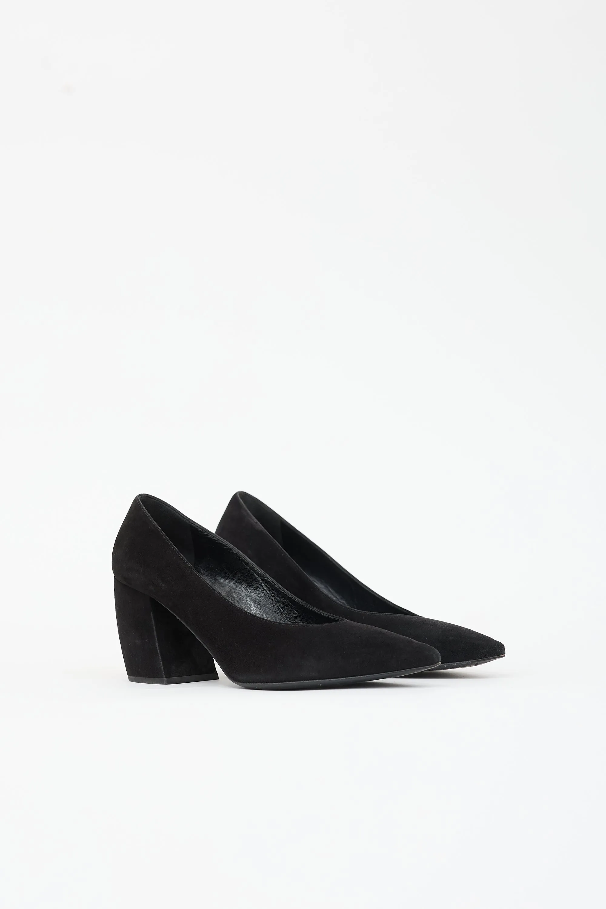 Suede Pointed Toe Pump sold by VSP Consignment product image thumbnail 2
