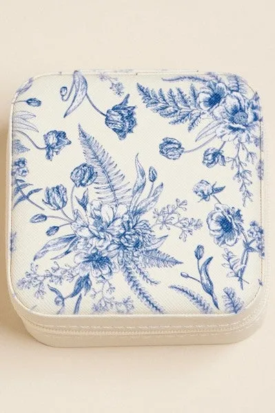 Vegan Leather Travel Jewelry Box sold by Madison + Mallory product image thumbnail 4