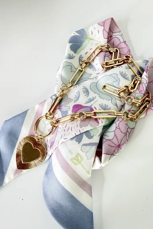 Amour Link Etched Heart Chain Necklace made by Wall to Wall