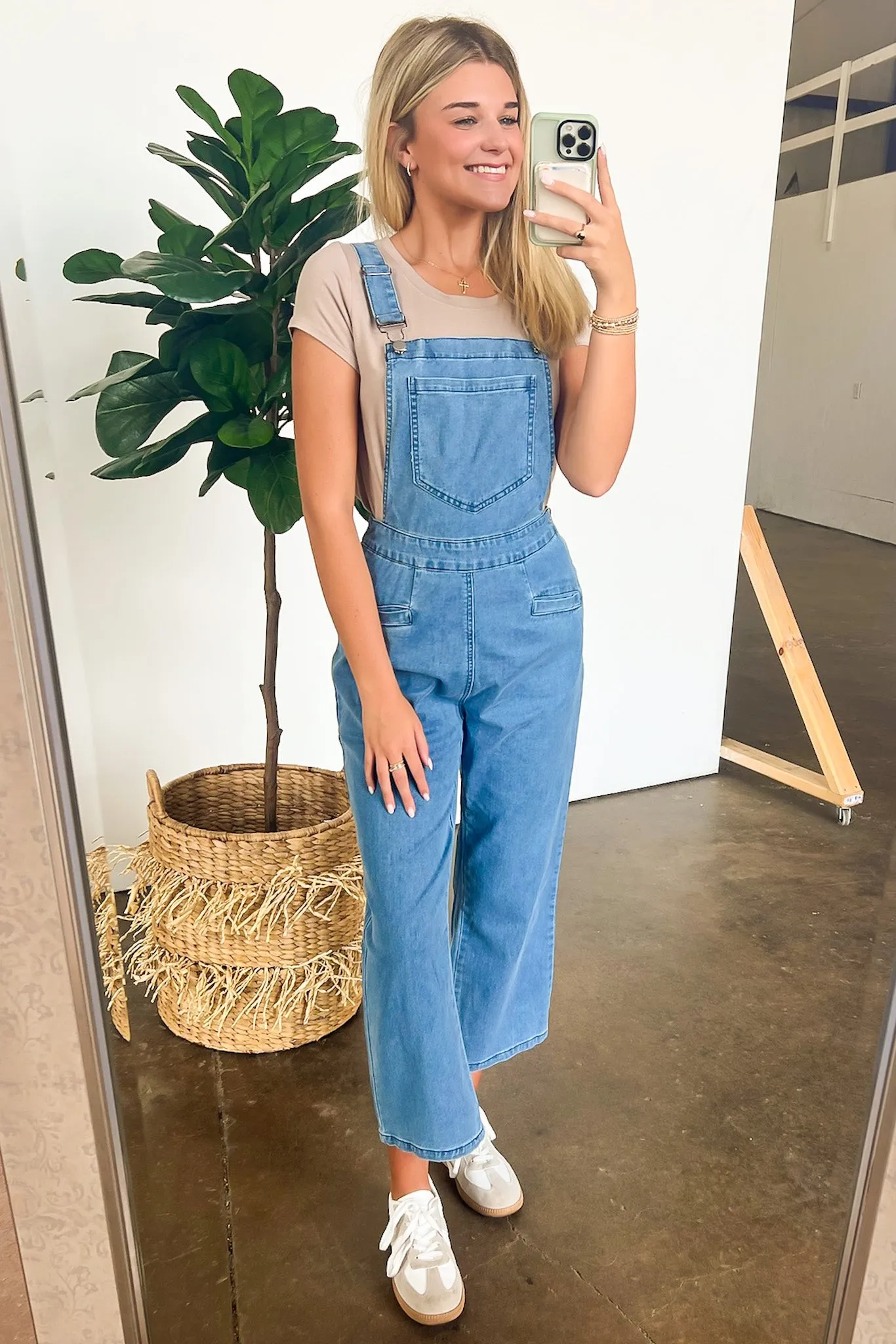 Marlah Wide Leg Denim Overalls - FINAL SALE sold by Madison + Mallory product image thumbnail 4