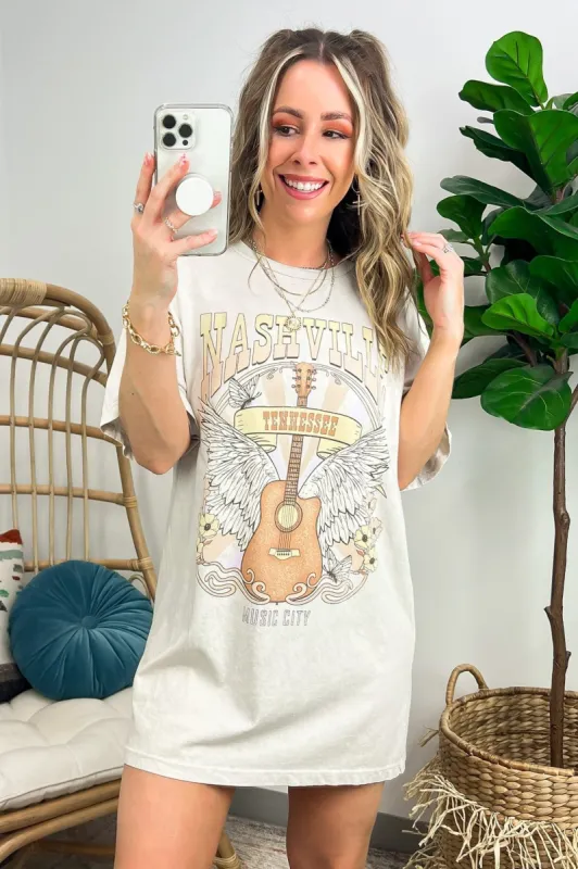 Nashville Tennessee Vintage Graphic Top - FINAL SALE sold by Madison + Mallory