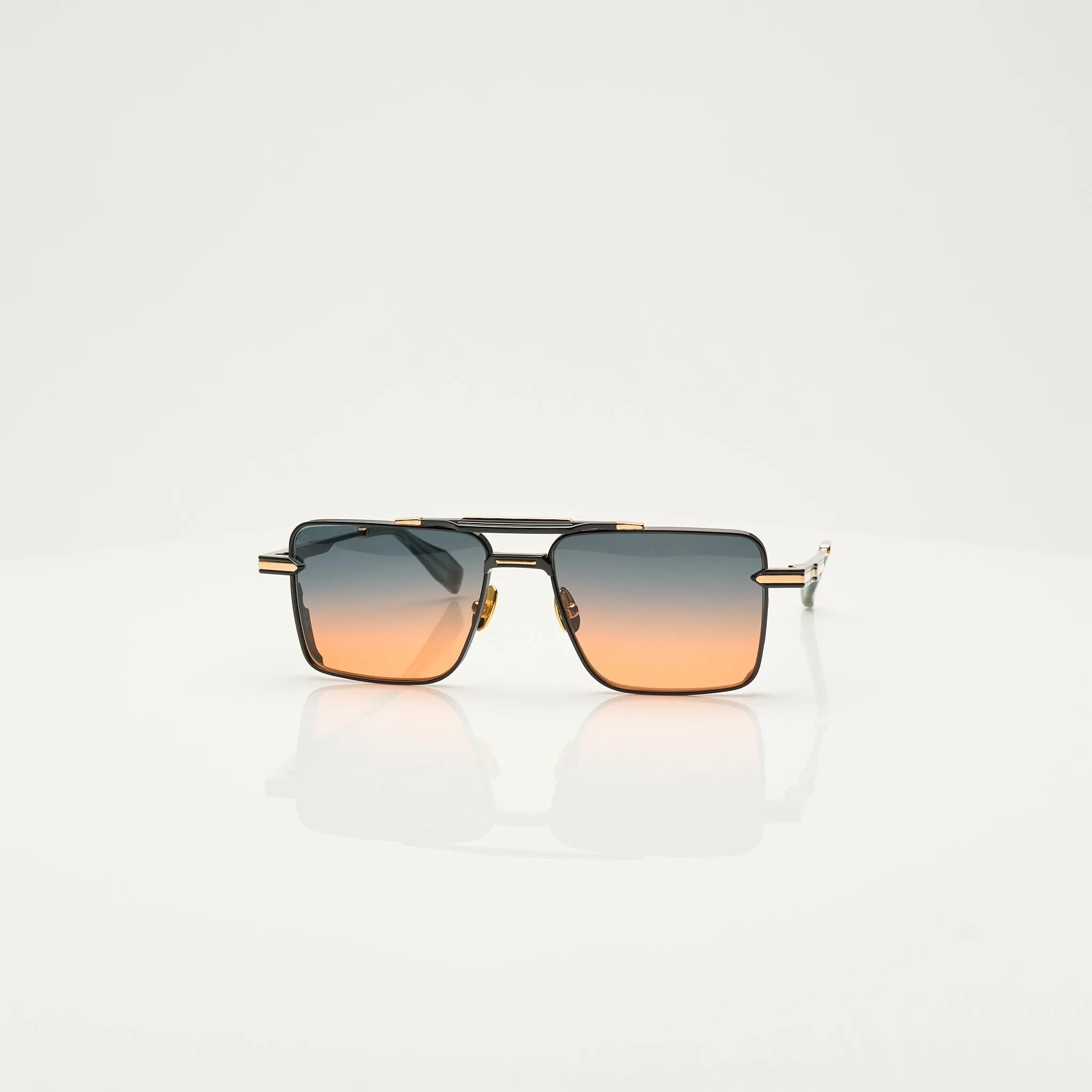 GTB sold by T Henri product image thumbnail 5