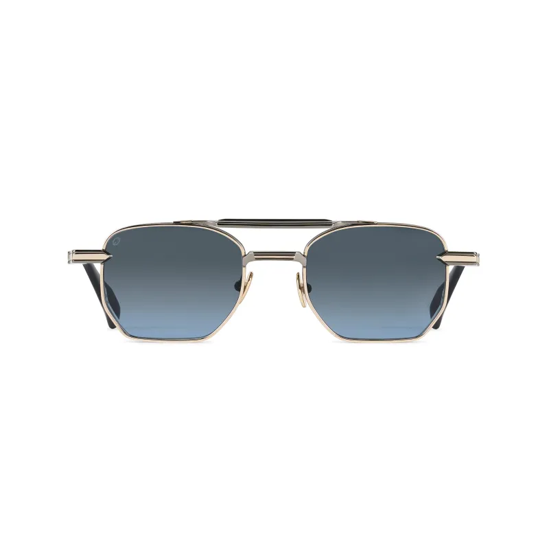 LUSSO made by T Henri