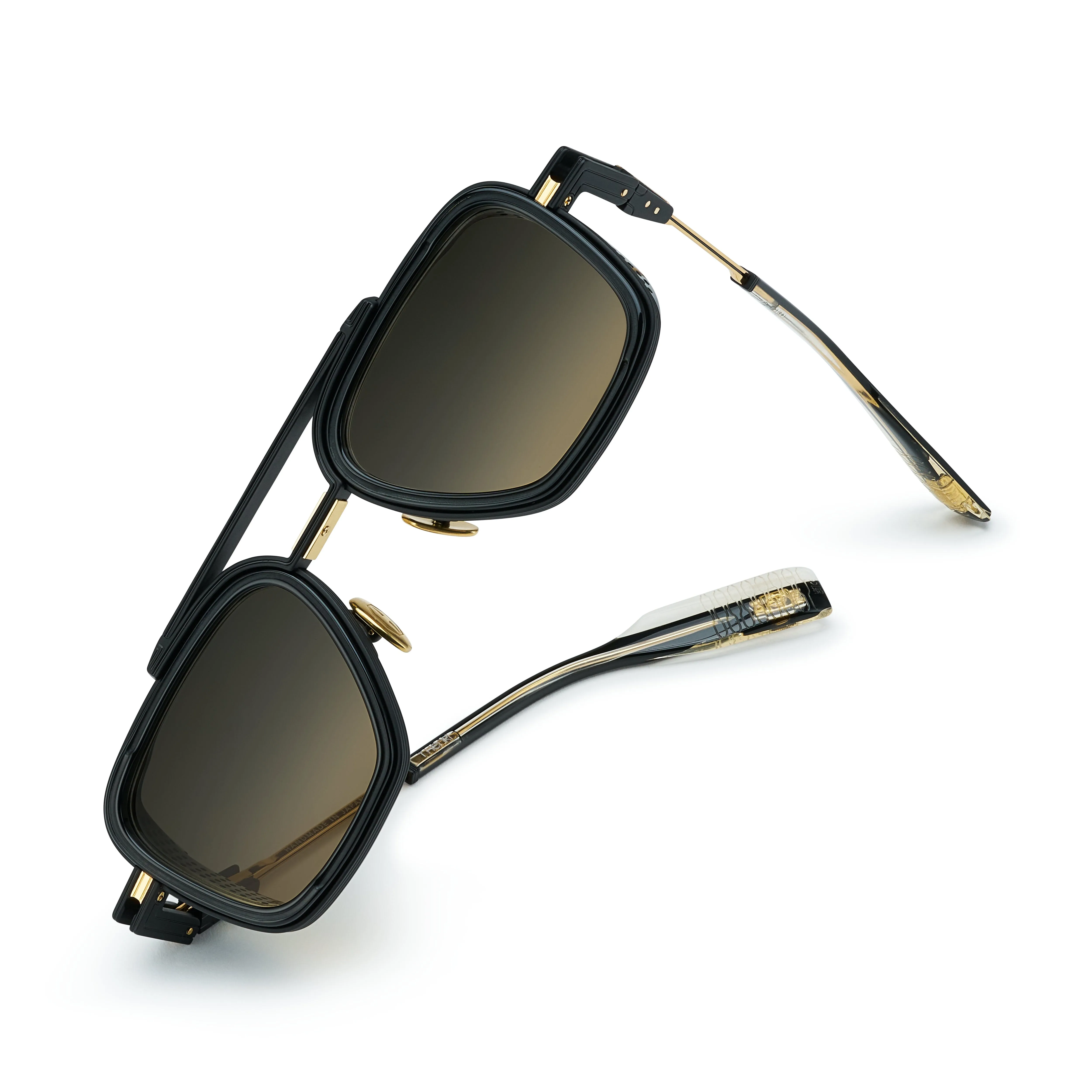 C2 sold by T Henri product image thumbnail 3